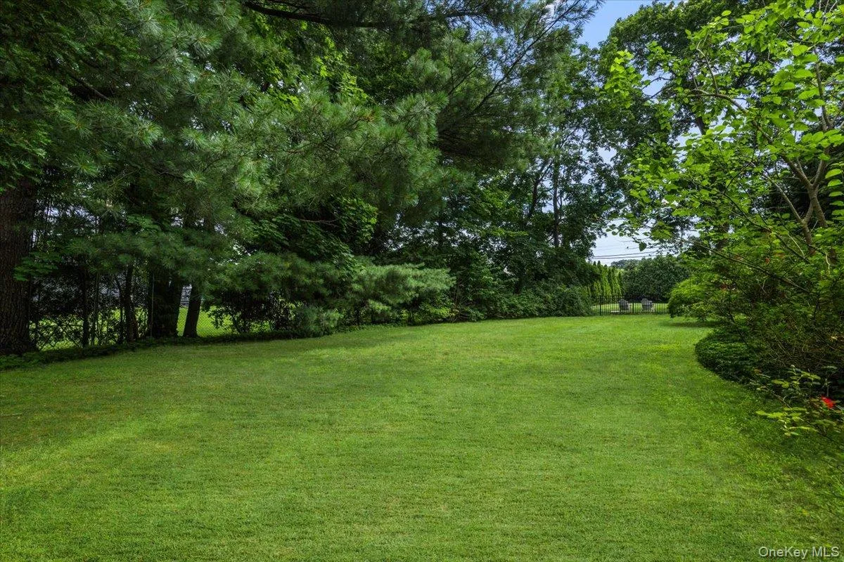 3 Genesee Trail, Harrison, NY, 4 Bedrooms Bedrooms, 8 Rooms Rooms,3 BathroomsBathrooms,Residential,For Rent,Genesee,0,1023993 3 Genesee Trail, Harrison, NY, 4 Bedrooms Bedrooms, 8 Rooms Rooms,3 BathroomsBathrooms,Residential,For Rent,Genesee,0,1023993