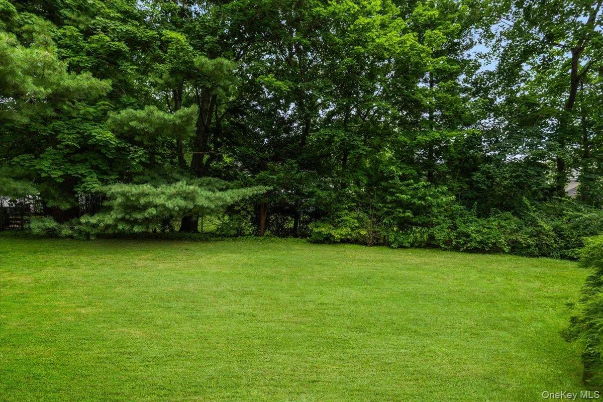 3 Genesee Trail, Harrison, NY, 4 Bedrooms Bedrooms, 8 Rooms Rooms,3 BathroomsBathrooms,Residential,For Rent,Genesee,0,1023993 3 Genesee Trail, Harrison, NY, 4 Bedrooms Bedrooms, 8 Rooms Rooms,3 BathroomsBathrooms,Residential,For Rent,Genesee,0,1023993