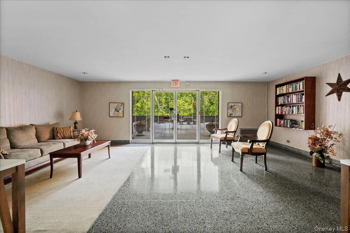 1111 Midland Avenue, Yonkers, NY, 2 Bedrooms Bedrooms, 6 Rooms Rooms,2 BathroomsBathrooms,Residential,For Rent,Midland,0,1023995 1111 Midland Avenue, Yonkers, NY, 2 Bedrooms Bedrooms, 6 Rooms Rooms,2 BathroomsBathrooms,Residential,For Rent,Midland,0,1023995