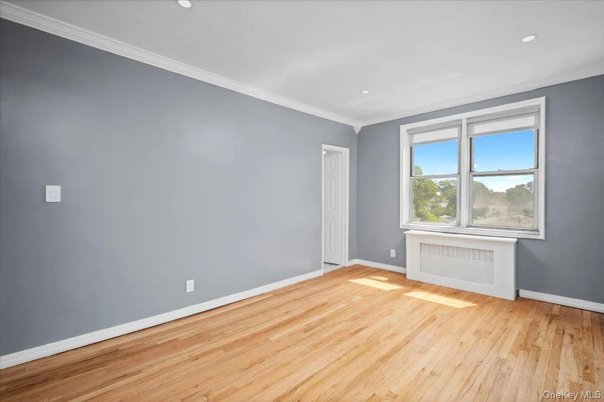 1111 Midland Avenue, Yonkers, NY, 2 Bedrooms Bedrooms, 6 Rooms Rooms,2 BathroomsBathrooms,Residential,For Rent,Midland,0,1023995 1111 Midland Avenue, Yonkers, NY, 2 Bedrooms Bedrooms, 6 Rooms Rooms,2 BathroomsBathrooms,Residential,For Rent,Midland,0,1023995