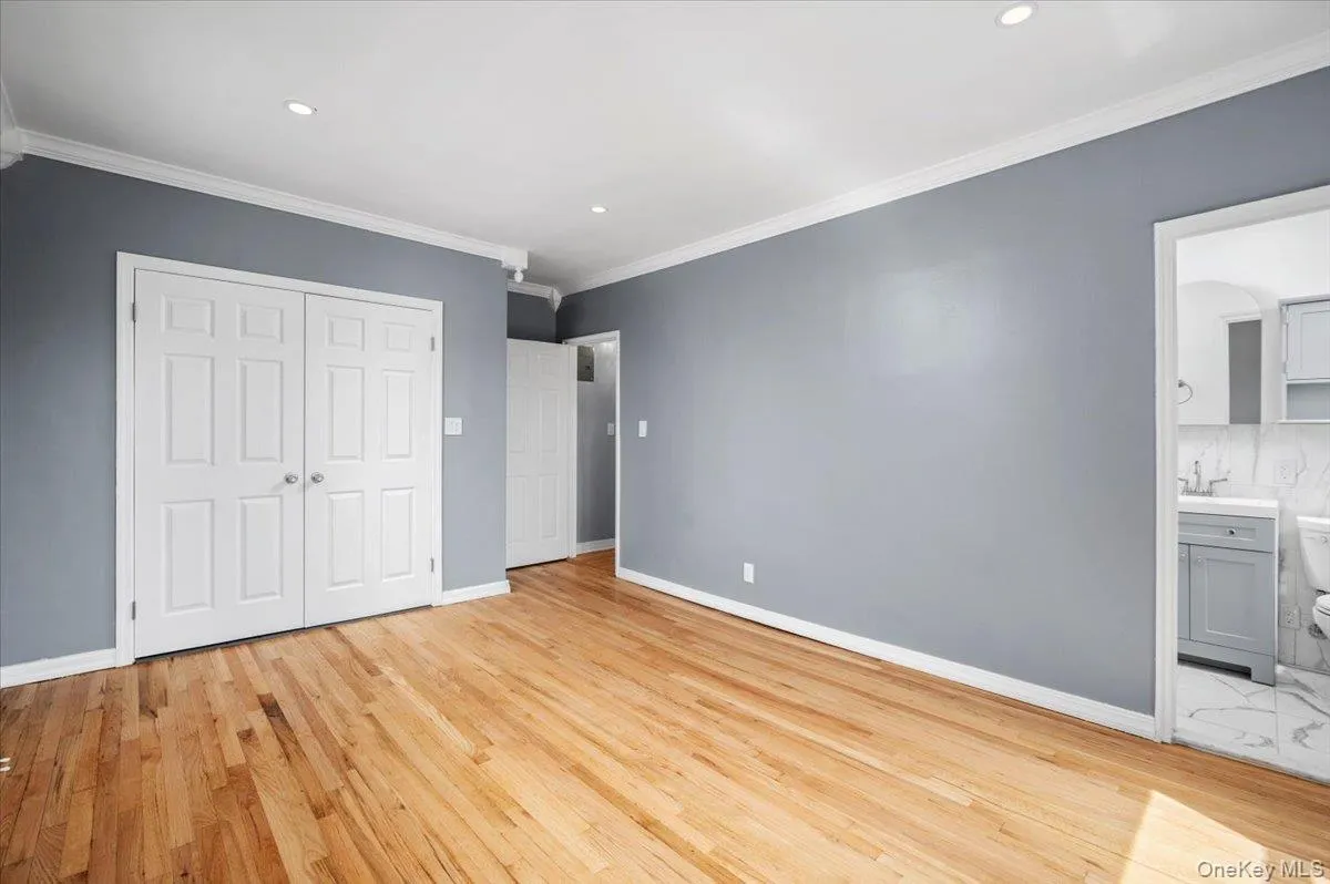 1111 Midland Avenue, Yonkers, NY, 2 Bedrooms Bedrooms, 6 Rooms Rooms,2 BathroomsBathrooms,Residential,For Rent,Midland,0,1023995 1111 Midland Avenue, Yonkers, NY, 2 Bedrooms Bedrooms, 6 Rooms Rooms,2 BathroomsBathrooms,Residential,For Rent,Midland,0,1023995