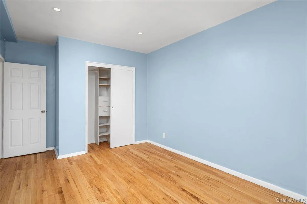 1111 Midland Avenue, Yonkers, NY, 2 Bedrooms Bedrooms, 6 Rooms Rooms,2 BathroomsBathrooms,Residential,For Rent,Midland,0,1023995 1111 Midland Avenue, Yonkers, NY, 2 Bedrooms Bedrooms, 6 Rooms Rooms,2 BathroomsBathrooms,Residential,For Rent,Midland,0,1023995