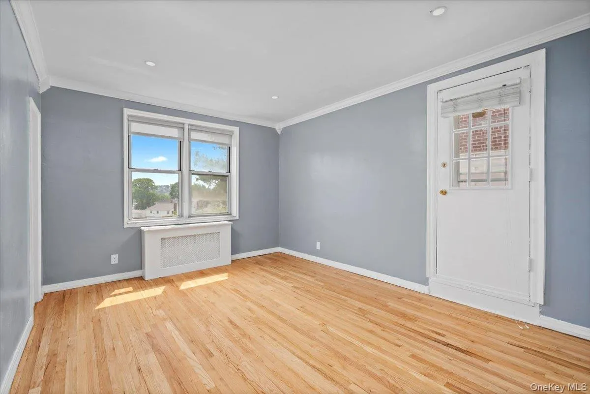 1111 Midland Avenue, Yonkers, NY, 2 Bedrooms Bedrooms, 6 Rooms Rooms,2 BathroomsBathrooms,Residential,For Rent,Midland,0,1023995 1111 Midland Avenue, Yonkers, NY, 2 Bedrooms Bedrooms, 6 Rooms Rooms,2 BathroomsBathrooms,Residential,For Rent,Midland,0,1023995