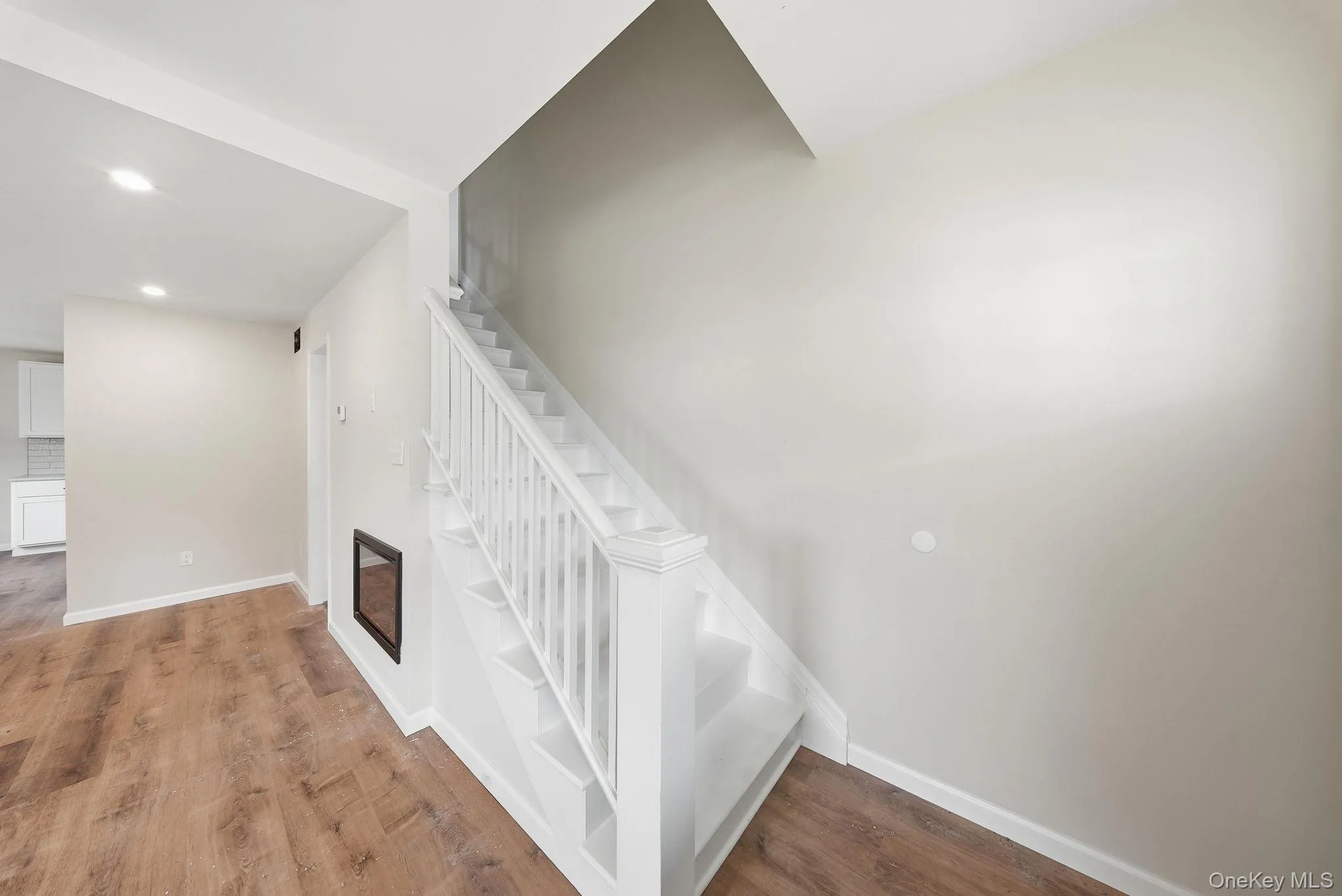 7 Rowan Street, Middletown, NY, 2 Bedrooms Bedrooms, 6 Rooms Rooms,1 BathroomBathrooms,Residential,For Rent,Rowan,0,1024002 7 Rowan Street, Middletown, NY, 2 Bedrooms Bedrooms, 6 Rooms Rooms,1 BathroomBathrooms,Residential,For Rent,Rowan,0,1024002