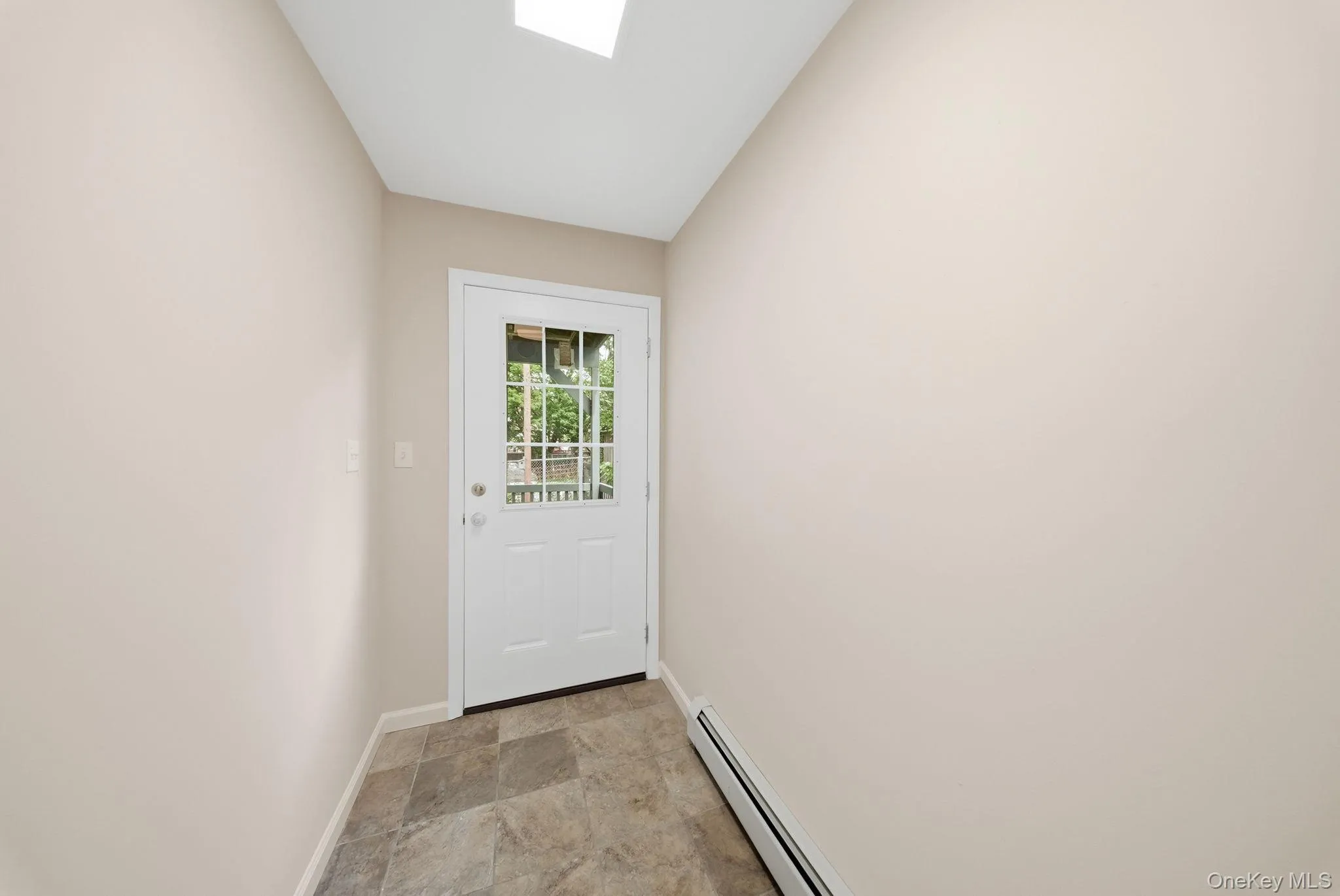 7 Rowan Street, Middletown, NY, 2 Bedrooms Bedrooms, 6 Rooms Rooms,1 BathroomBathrooms,Residential,For Rent,Rowan,0,1024002 7 Rowan Street, Middletown, NY, 2 Bedrooms Bedrooms, 6 Rooms Rooms,1 BathroomBathrooms,Residential,For Rent,Rowan,0,1024002
