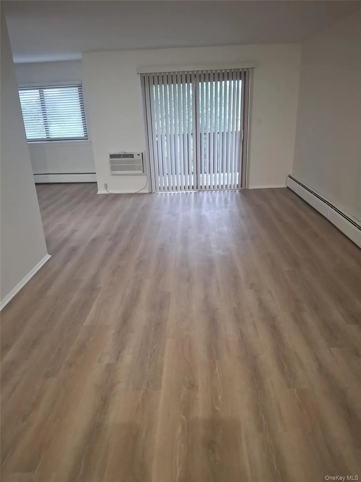 250 North Main Street, Ramapo, NY, 1 Bedroom Bedrooms, 4 Rooms Rooms,1 BathroomBathrooms,Residential,For Rent,North Main,0,1024004 250 North Main Street, Ramapo, NY, 1 Bedroom Bedrooms, 4 Rooms Rooms,1 BathroomBathrooms,Residential,For Rent,North Main,0,1024004