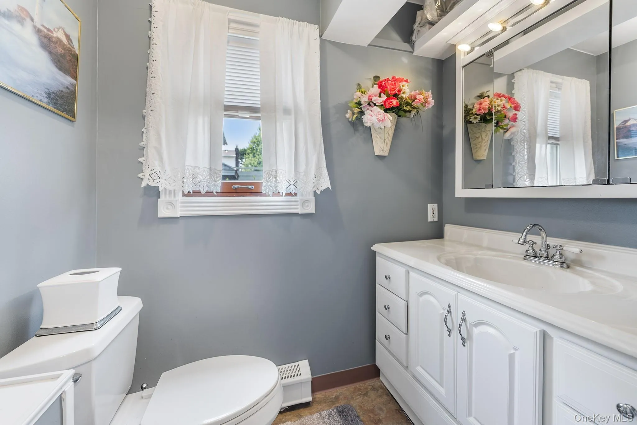 1047 Cornwell Avenue, Hempstead, NY, 3 Bedrooms Bedrooms, 6 Rooms Rooms,1 BathroomBathrooms,Residential,For Rent,Cornwell,0,1024010 1047 Cornwell Avenue, Hempstead, NY, 3 Bedrooms Bedrooms, 6 Rooms Rooms,1 BathroomBathrooms,Residential,For Rent,Cornwell,0,1024010