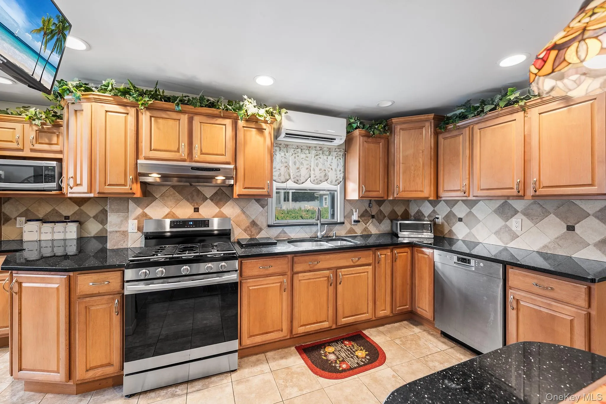 1047 Cornwell Avenue, Hempstead, NY, 3 Bedrooms Bedrooms, 6 Rooms Rooms,1 BathroomBathrooms,Residential,For Rent,Cornwell,0,1024010 1047 Cornwell Avenue, Hempstead, NY, 3 Bedrooms Bedrooms, 6 Rooms Rooms,1 BathroomBathrooms,Residential,For Rent,Cornwell,0,1024010