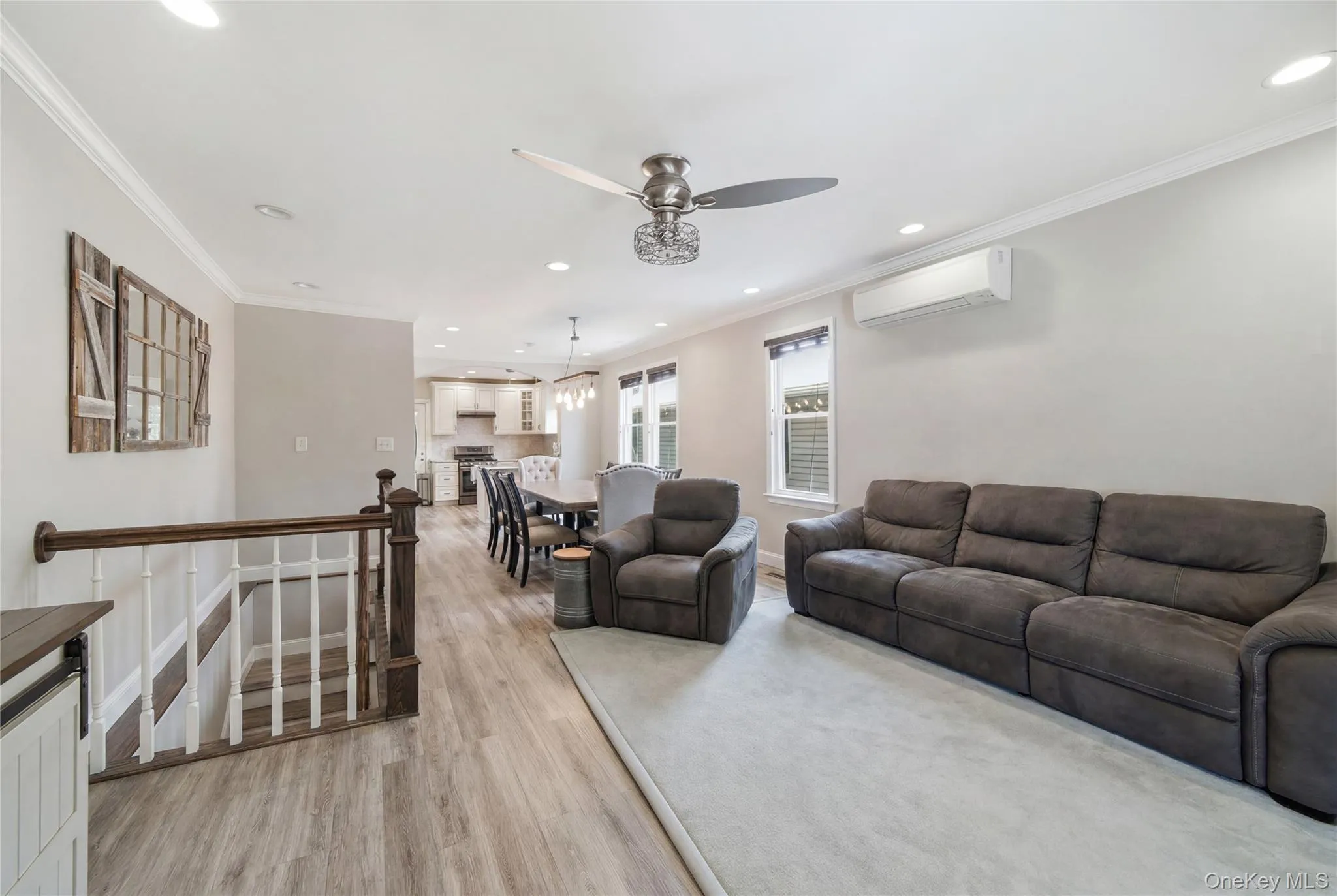 6424 Pleasantview Street, New York, NY, 2 Bedrooms Bedrooms, 5 Rooms Rooms,2 BathroomsBathrooms,Residential,For Rent,Pleasantview,0,1024011 6424 Pleasantview Street, New York, NY, 2 Bedrooms Bedrooms, 5 Rooms Rooms,2 BathroomsBathrooms,Residential,For Rent,Pleasantview,0,1024011