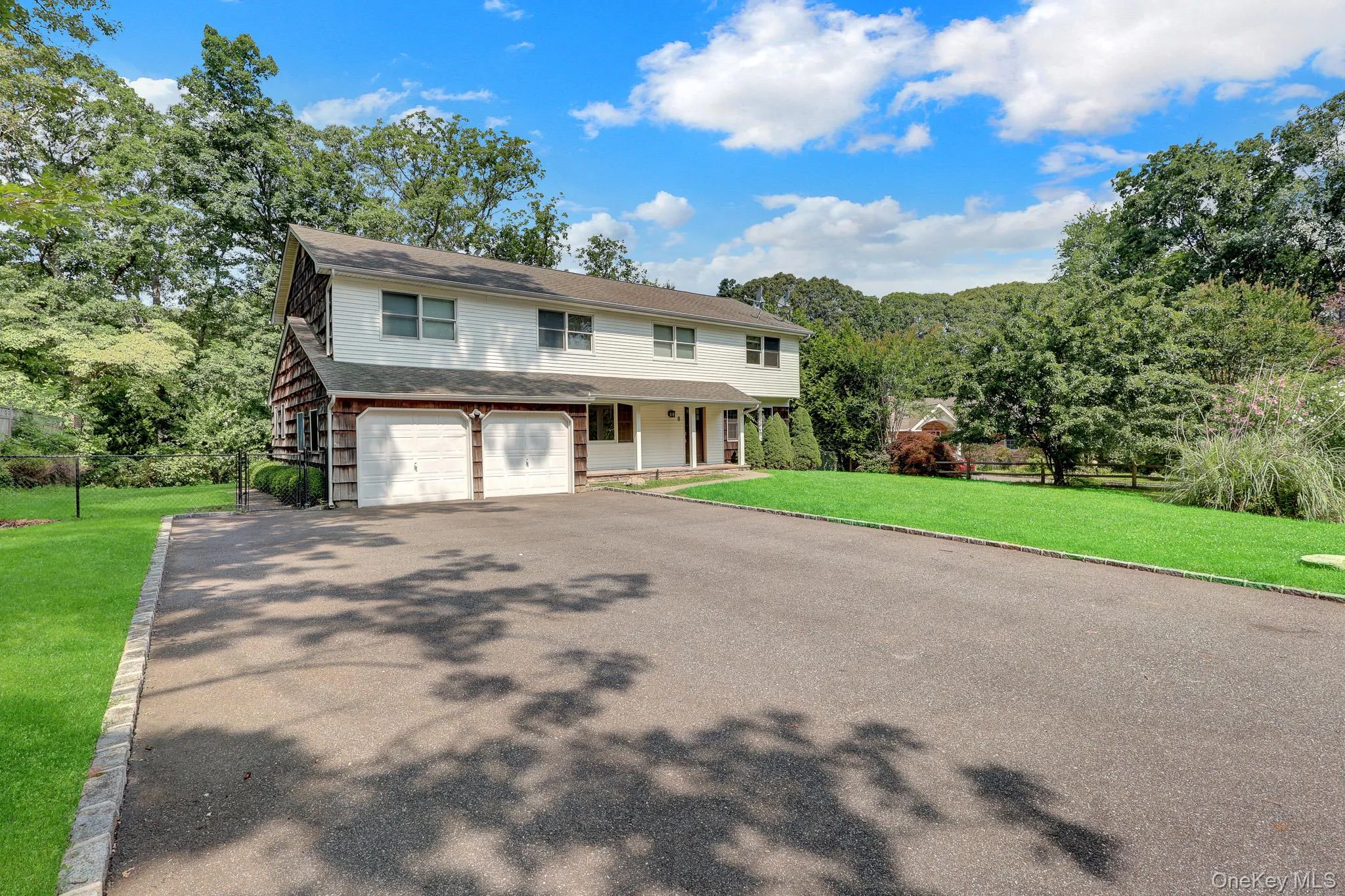 8 Tobi Lane, Brookhaven, NY, 6 Bedrooms Bedrooms, 11 Rooms Rooms,2 BathroomsBathrooms,Residential,For Rent,Tobi,0,1024012 8 Tobi Lane, Brookhaven, NY, 6 Bedrooms Bedrooms, 11 Rooms Rooms,2 BathroomsBathrooms,Residential,For Rent,Tobi,0,1024012