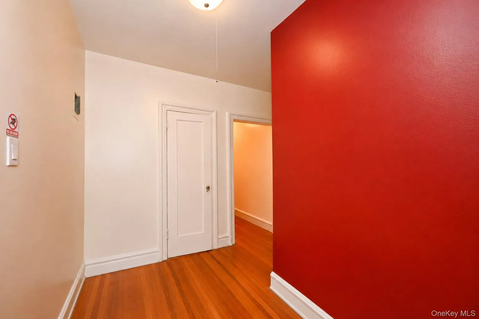 77-16 Austin Street, New York, NY, 1 Bedroom Bedrooms, 4 Rooms Rooms,1 BathroomBathrooms,Residential,For Rent,Austin,0,1024013 77-16 Austin Street, New York, NY, 1 Bedroom Bedrooms, 4 Rooms Rooms,1 BathroomBathrooms,Residential,For Rent,Austin,0,1024013