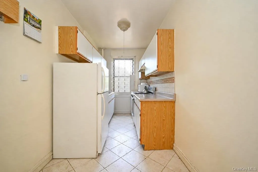 77-16 Austin Street, New York, NY, 1 Bedroom Bedrooms, 4 Rooms Rooms,1 BathroomBathrooms,Residential,For Rent,Austin,0,1024013 77-16 Austin Street, New York, NY, 1 Bedroom Bedrooms, 4 Rooms Rooms,1 BathroomBathrooms,Residential,For Rent,Austin,0,1024013