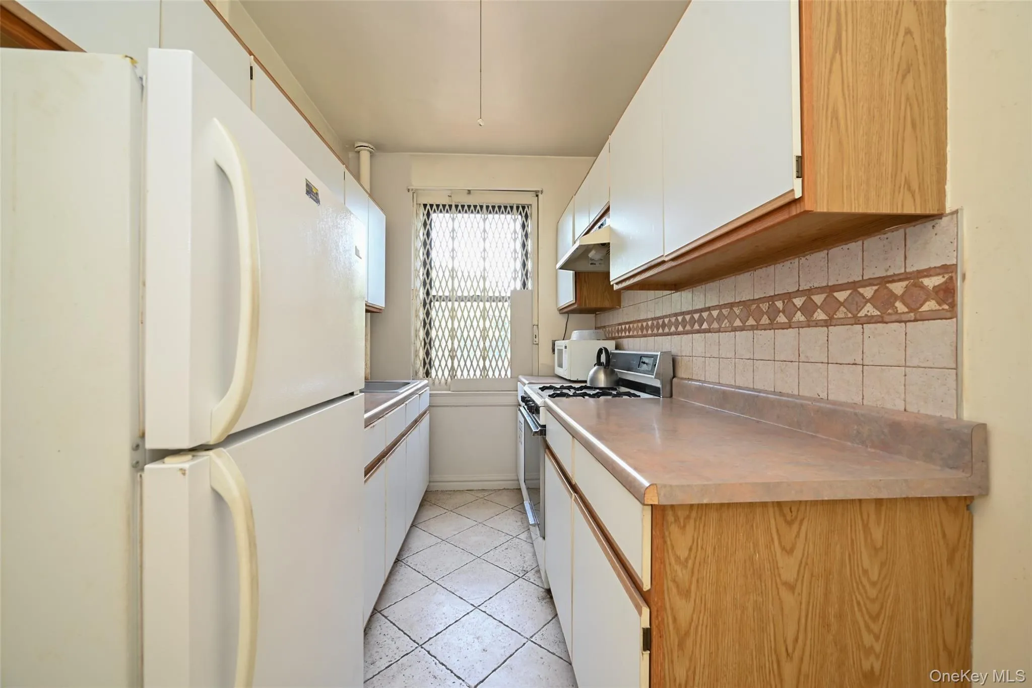 77-16 Austin Street, New York, NY, 1 Bedroom Bedrooms, 4 Rooms Rooms,1 BathroomBathrooms,Residential,For Rent,Austin,0,1024013 77-16 Austin Street, New York, NY, 1 Bedroom Bedrooms, 4 Rooms Rooms,1 BathroomBathrooms,Residential,For Rent,Austin,0,1024013