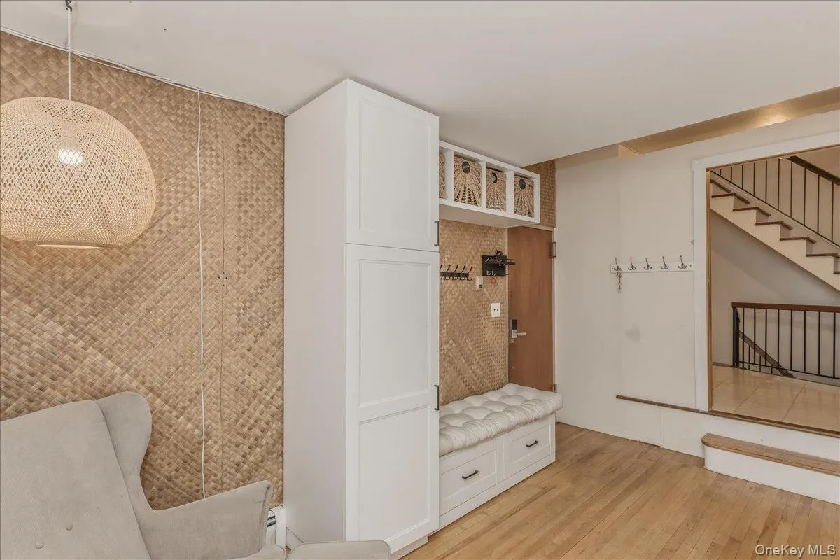 6117 231st Street, New York, NY, 6 Bedrooms Bedrooms, 14 Rooms Rooms,4 BathroomsBathrooms,Residential,For Rent,231st,0,1024016 6117 231st Street, New York, NY, 6 Bedrooms Bedrooms, 14 Rooms Rooms,4 BathroomsBathrooms,Residential,For Rent,231st,0,1024016
