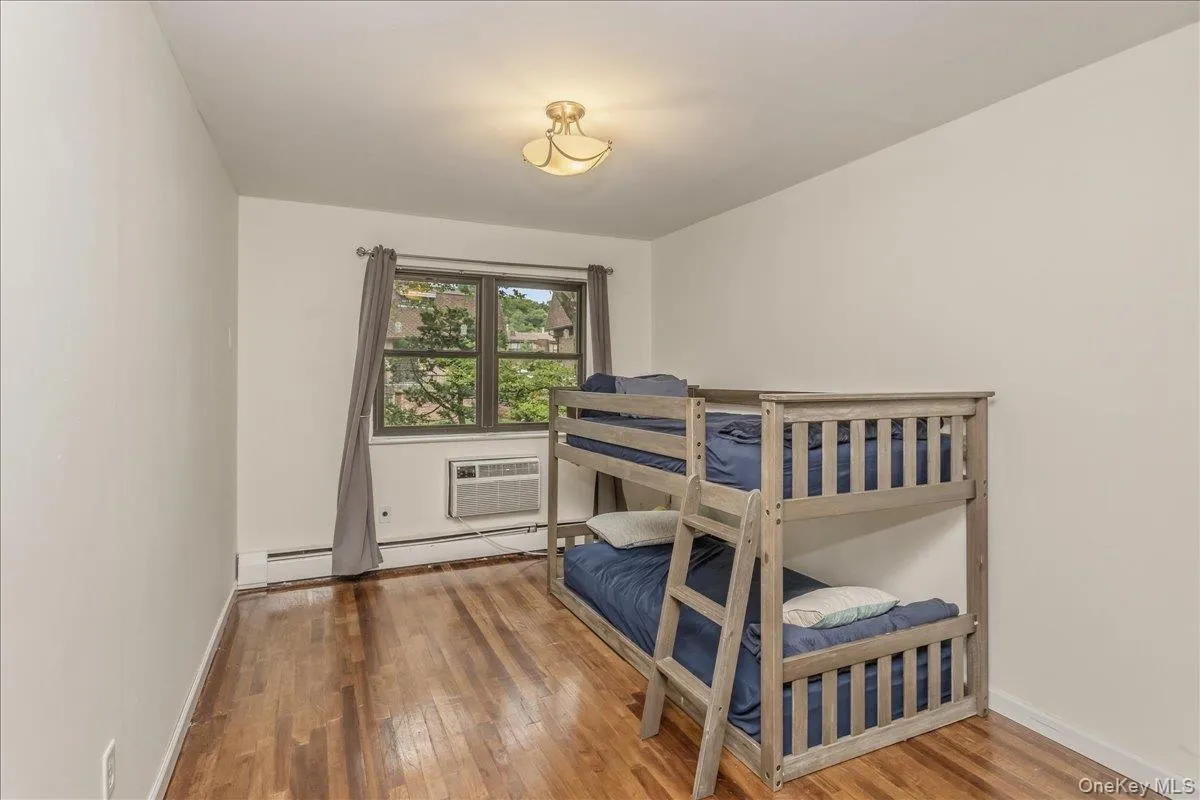 6117 231st Street, New York, NY, 6 Bedrooms Bedrooms, 14 Rooms Rooms,4 BathroomsBathrooms,Residential,For Rent,231st,0,1024016 6117 231st Street, New York, NY, 6 Bedrooms Bedrooms, 14 Rooms Rooms,4 BathroomsBathrooms,Residential,For Rent,231st,0,1024016