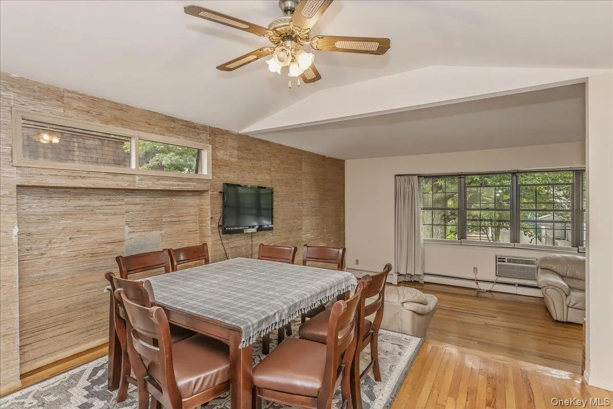 6117 231st Street, New York, NY, 6 Bedrooms Bedrooms, 14 Rooms Rooms,4 BathroomsBathrooms,Residential,For Rent,231st,0,1024016 6117 231st Street, New York, NY, 6 Bedrooms Bedrooms, 14 Rooms Rooms,4 BathroomsBathrooms,Residential,For Rent,231st,0,1024016