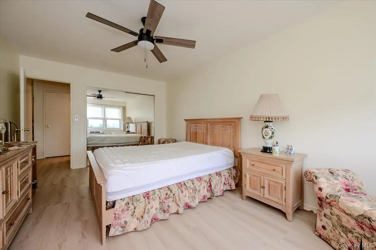 172-70 Highland Avenue, New York, NY, 1 Bedroom Bedrooms, 4 Rooms Rooms,1 BathroomBathrooms,Residential,For Rent,Highland,0,1024017 172-70 Highland Avenue, New York, NY, 1 Bedroom Bedrooms, 4 Rooms Rooms,1 BathroomBathrooms,Residential,For Rent,Highland,0,1024017