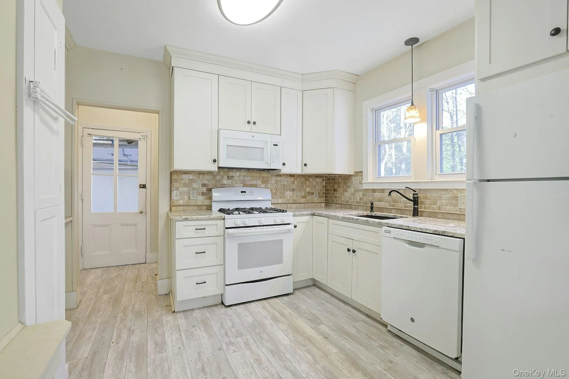 46 MILE Road, Ramapo, NY, 3 Bedrooms Bedrooms, 8 Rooms Rooms,2 BathroomsBathrooms,Residential Lease,For Rent,MILE,0,1024023 46 MILE Road, Ramapo, NY, 3 Bedrooms Bedrooms, 8 Rooms Rooms,2 BathroomsBathrooms,Residential Lease,For Rent,MILE,0,1024023