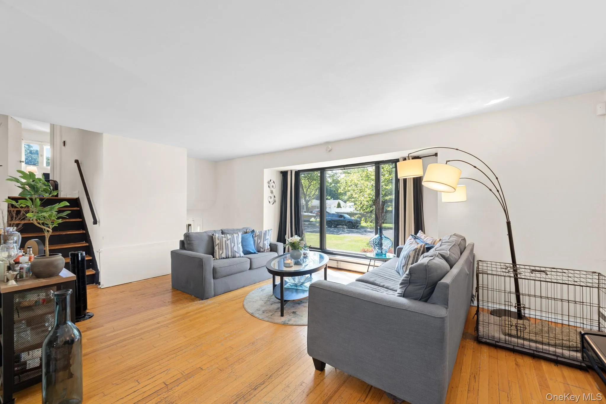 202 Tinton Place, Huntington, NY, 4 Bedrooms Bedrooms, 11 Rooms Rooms,2 BathroomsBathrooms,Residential,For Rent,Tinton,0,1024025 202 Tinton Place, Huntington, NY, 4 Bedrooms Bedrooms, 11 Rooms Rooms,2 BathroomsBathrooms,Residential,For Rent,Tinton,0,1024025