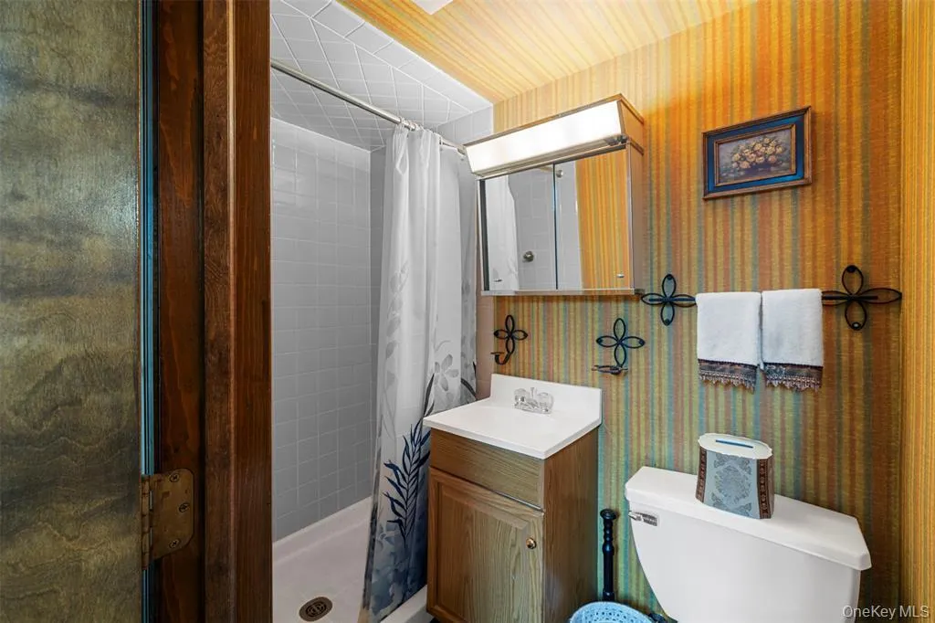 11 Carnelli Court, Poughkeepsie (town), NY, 4 Bedrooms Bedrooms, 11 Rooms Rooms,3 BathroomsBathrooms,Residential,For Rent,Carnelli,0,1024028 11 Carnelli Court, Poughkeepsie (town), NY, 4 Bedrooms Bedrooms, 11 Rooms Rooms,3 BathroomsBathrooms,Residential,For Rent,Carnelli,0,1024028