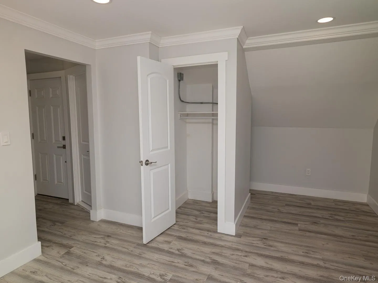 47 Wood Street, Hempstead, NY, 2 Bedrooms Bedrooms, 4 Rooms Rooms,1 BathroomBathrooms,Residential Lease,For Rent,Wood,0,1024030 47 Wood Street, Hempstead, NY, 2 Bedrooms Bedrooms, 4 Rooms Rooms,1 BathroomBathrooms,Residential Lease,For Rent,Wood,0,1024030