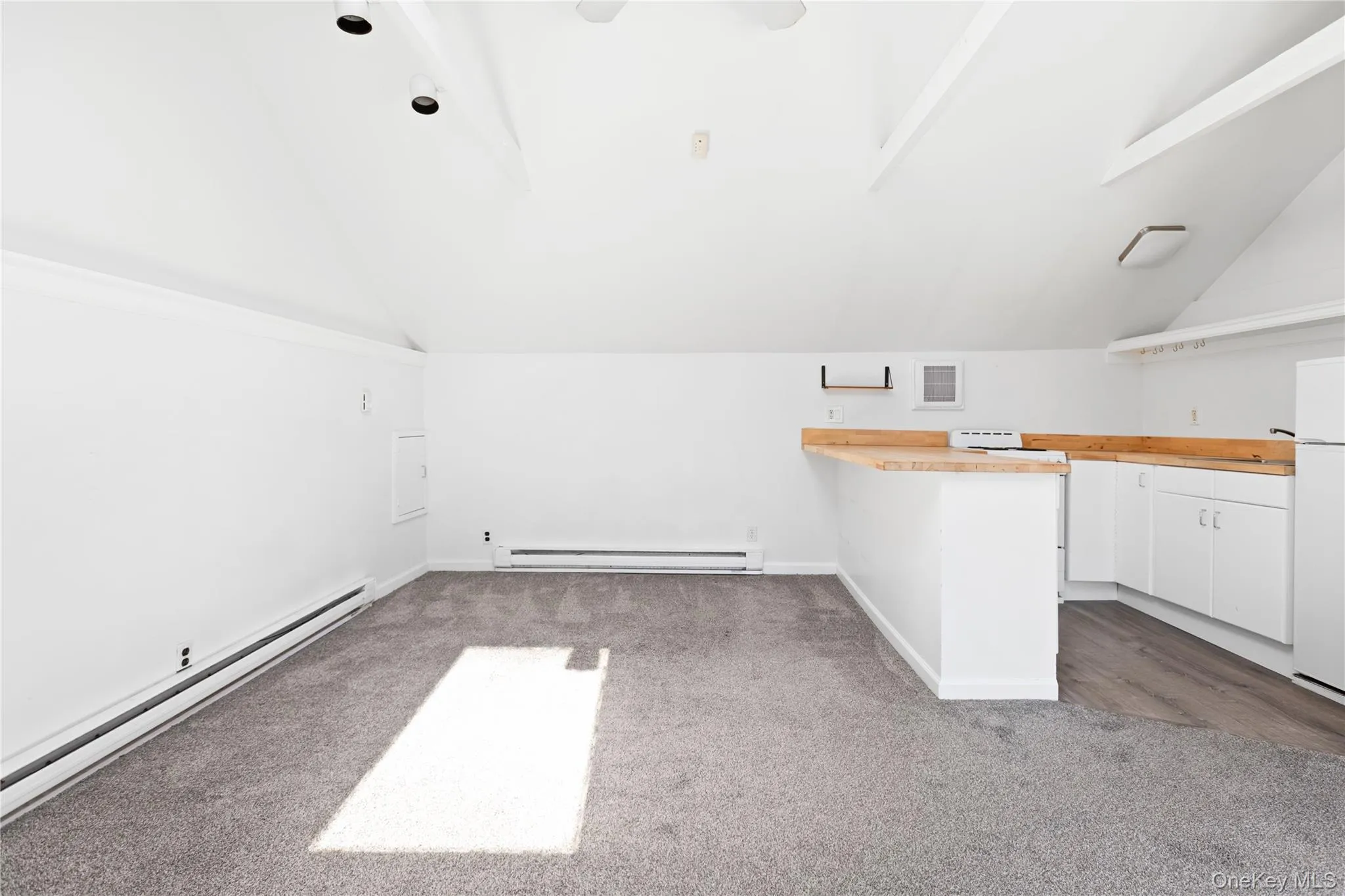 128 Country Road, Brookhaven, NY, 1 Room Rooms,1 BathroomBathrooms,Residential Lease,For Rent,Country,0,1024037 128 Country Road, Brookhaven, NY, 1 Room Rooms,1 BathroomBathrooms,Residential Lease,For Rent,Country,0,1024037