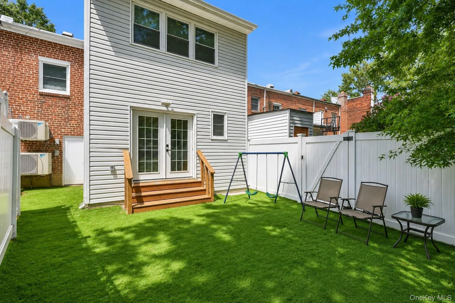 76-37 Vleigh Place, New York, NY, 4 Bedrooms Bedrooms, 8 Rooms Rooms,3 BathroomsBathrooms,Residential,For Rent,Vleigh,0,1024040 76-37 Vleigh Place, New York, NY, 4 Bedrooms Bedrooms, 8 Rooms Rooms,3 BathroomsBathrooms,Residential,For Rent,Vleigh,0,1024040
