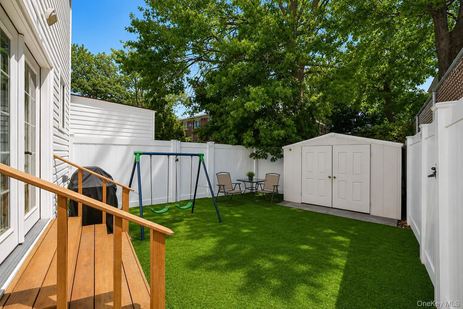 76-37 Vleigh Place, New York, NY, 4 Bedrooms Bedrooms, 8 Rooms Rooms,3 BathroomsBathrooms,Residential,For Rent,Vleigh,0,1024040 76-37 Vleigh Place, New York, NY, 4 Bedrooms Bedrooms, 8 Rooms Rooms,3 BathroomsBathrooms,Residential,For Rent,Vleigh,0,1024040