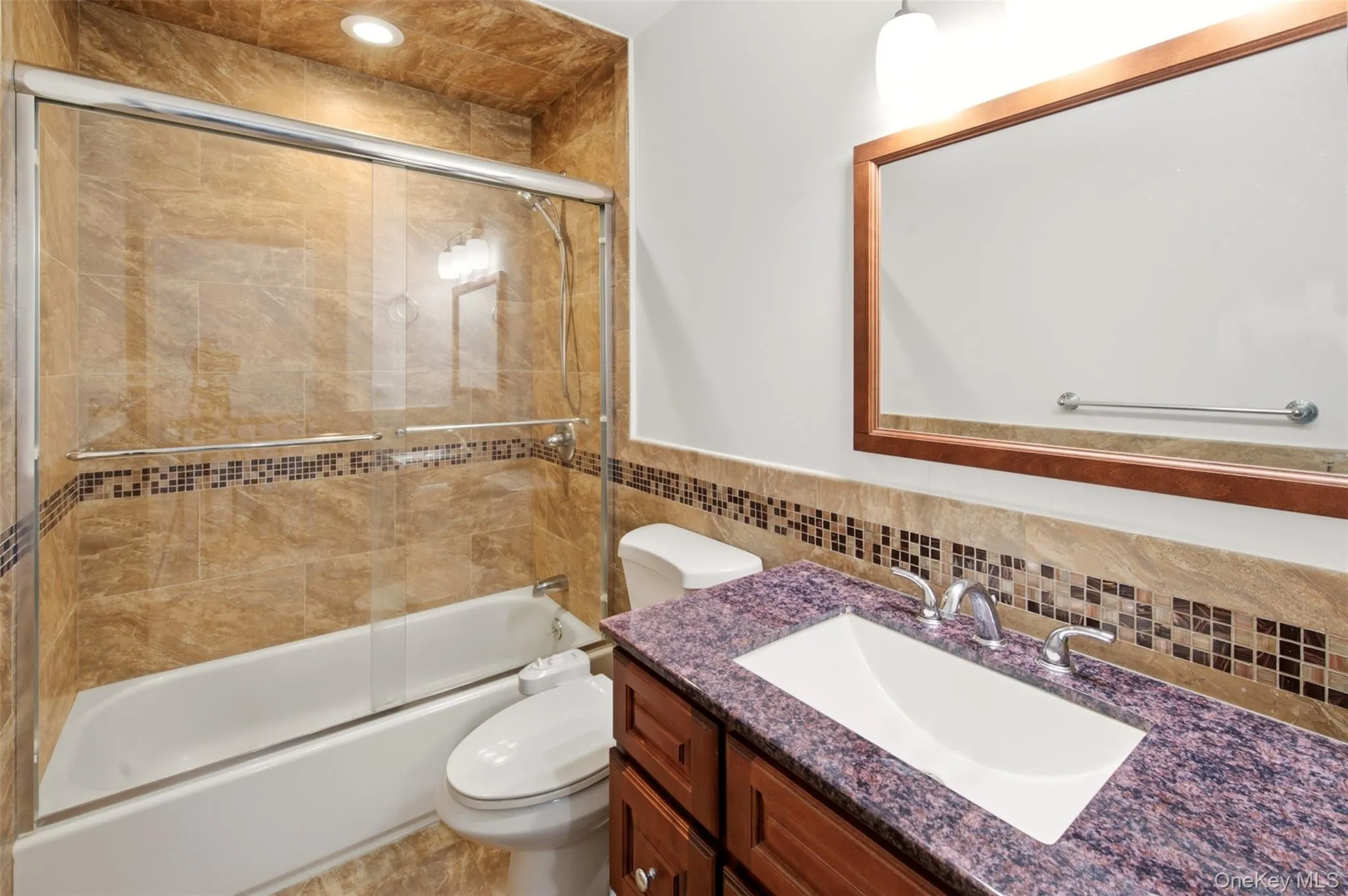 723 Carman Avenue, Hempstead, NY, 2 Bedrooms Bedrooms, 5 Rooms Rooms,2 BathroomsBathrooms,Residential,For Rent,Carman,0,1024044 723 Carman Avenue, Hempstead, NY, 2 Bedrooms Bedrooms, 5 Rooms Rooms,2 BathroomsBathrooms,Residential,For Rent,Carman,0,1024044