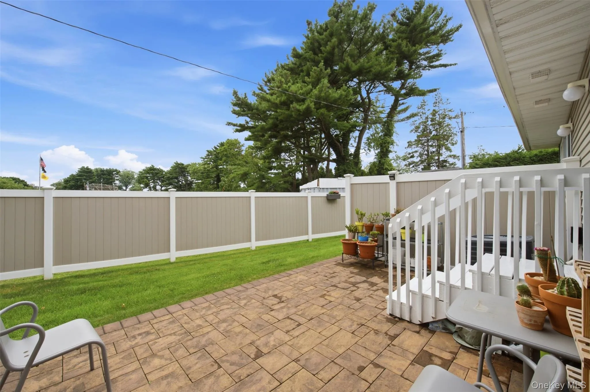 723 Carman Avenue, Hempstead, NY, 2 Bedrooms Bedrooms, 5 Rooms Rooms,2 BathroomsBathrooms,Residential,For Rent,Carman,0,1024044 723 Carman Avenue, Hempstead, NY, 2 Bedrooms Bedrooms, 5 Rooms Rooms,2 BathroomsBathrooms,Residential,For Rent,Carman,0,1024044