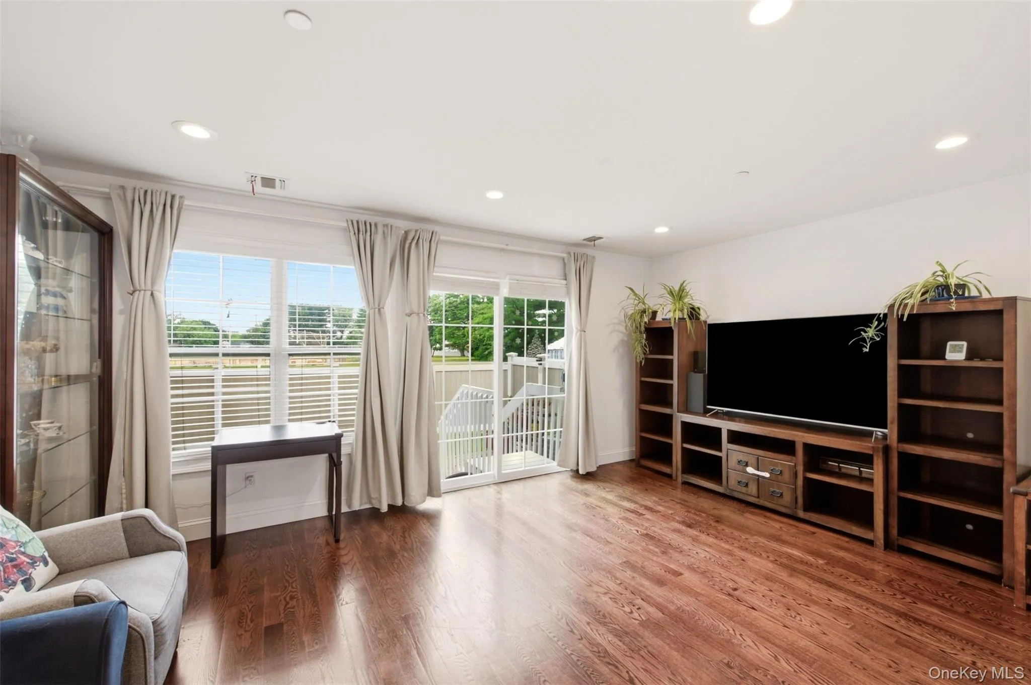 723 Carman Avenue, Hempstead, NY, 2 Bedrooms Bedrooms, 5 Rooms Rooms,2 BathroomsBathrooms,Residential,For Rent,Carman,0,1024044 723 Carman Avenue, Hempstead, NY, 2 Bedrooms Bedrooms, 5 Rooms Rooms,2 BathroomsBathrooms,Residential,For Rent,Carman,0,1024044