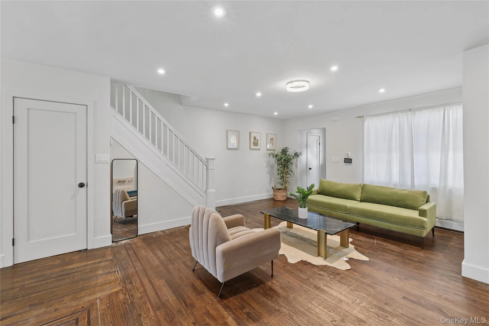 57-68 Mazeau Street, New York, NY, 3 Bedrooms Bedrooms, 6 Rooms Rooms,2 BathroomsBathrooms,Residential,For Rent,Mazeau,0,1024045 57-68 Mazeau Street, New York, NY, 3 Bedrooms Bedrooms, 6 Rooms Rooms,2 BathroomsBathrooms,Residential,For Rent,Mazeau,0,1024045