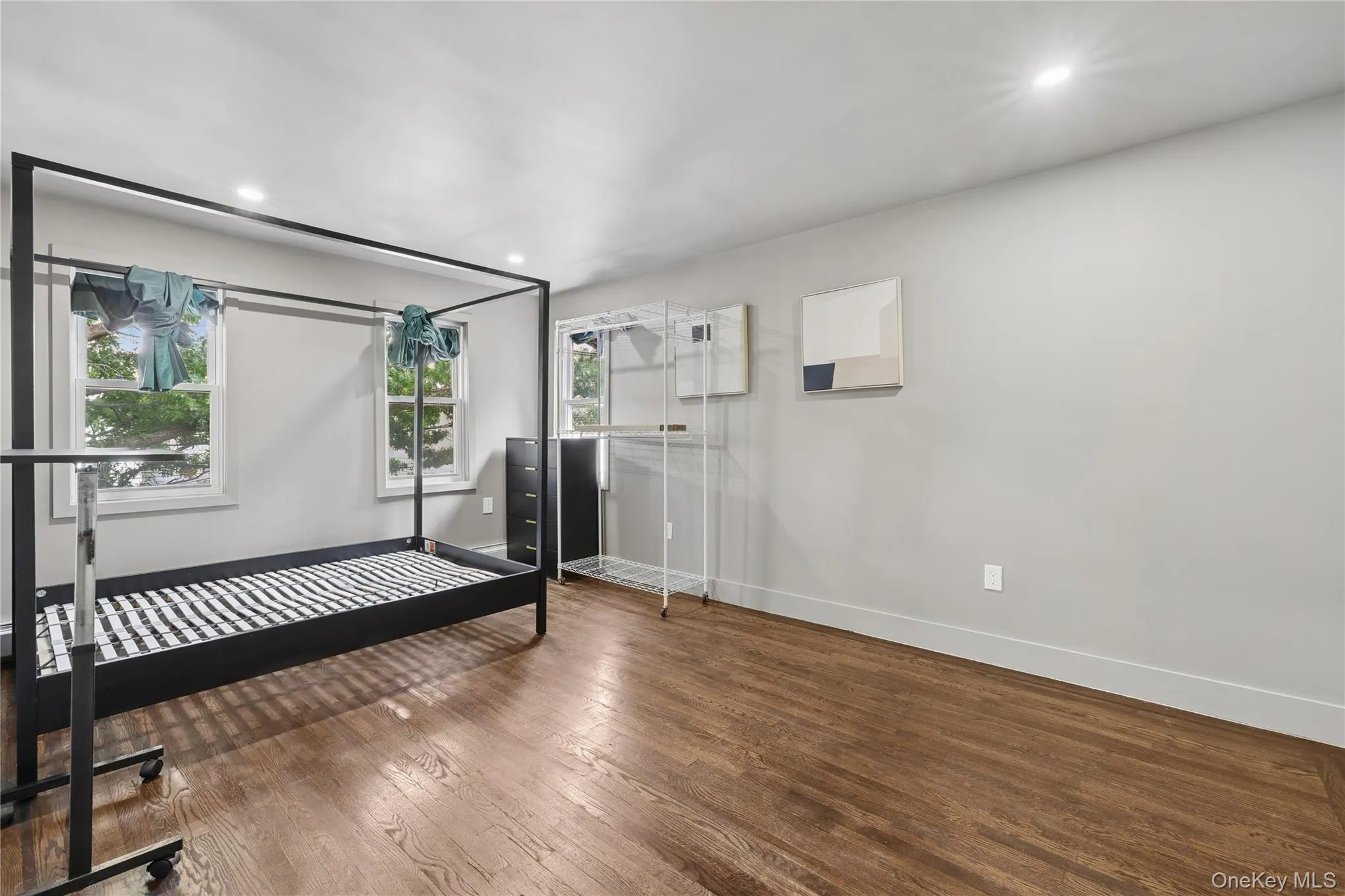 57-68 Mazeau Street, New York, NY, 3 Bedrooms Bedrooms, 6 Rooms Rooms,2 BathroomsBathrooms,Residential,For Rent,Mazeau,0,1024045 57-68 Mazeau Street, New York, NY, 3 Bedrooms Bedrooms, 6 Rooms Rooms,2 BathroomsBathrooms,Residential,For Rent,Mazeau,0,1024045