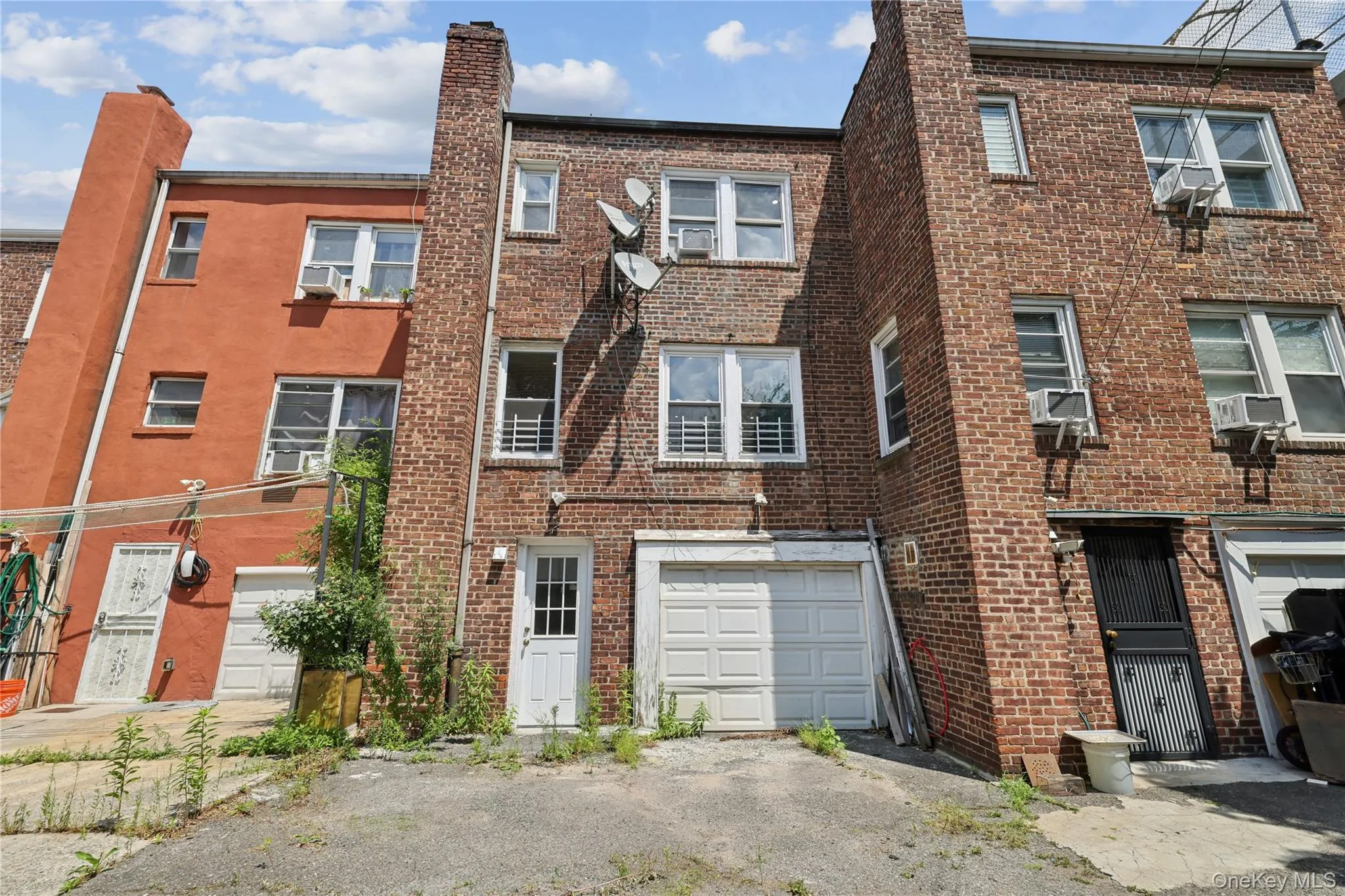 57-68 Mazeau Street, New York, NY, 3 Bedrooms Bedrooms, 6 Rooms Rooms,2 BathroomsBathrooms,Residential,For Rent,Mazeau,0,1024045 57-68 Mazeau Street, New York, NY, 3 Bedrooms Bedrooms, 6 Rooms Rooms,2 BathroomsBathrooms,Residential,For Rent,Mazeau,0,1024045