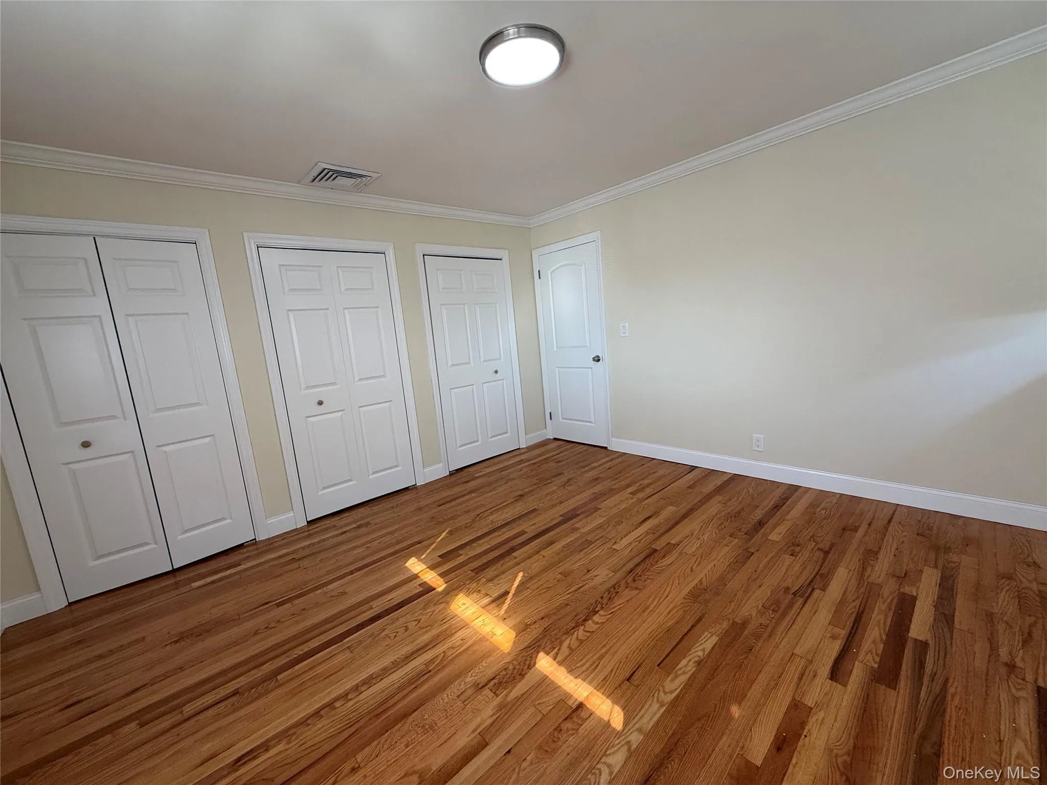 11 Webb Hill Road, North Hempstead, NY, 3 Bedrooms Bedrooms, 6 Rooms Rooms,1 BathroomBathrooms,Residential Lease,For Rent,Webb Hill,0,1024050 11 Webb Hill Road, North Hempstead, NY, 3 Bedrooms Bedrooms, 6 Rooms Rooms,1 BathroomBathrooms,Residential Lease,For Rent,Webb Hill,0,1024050