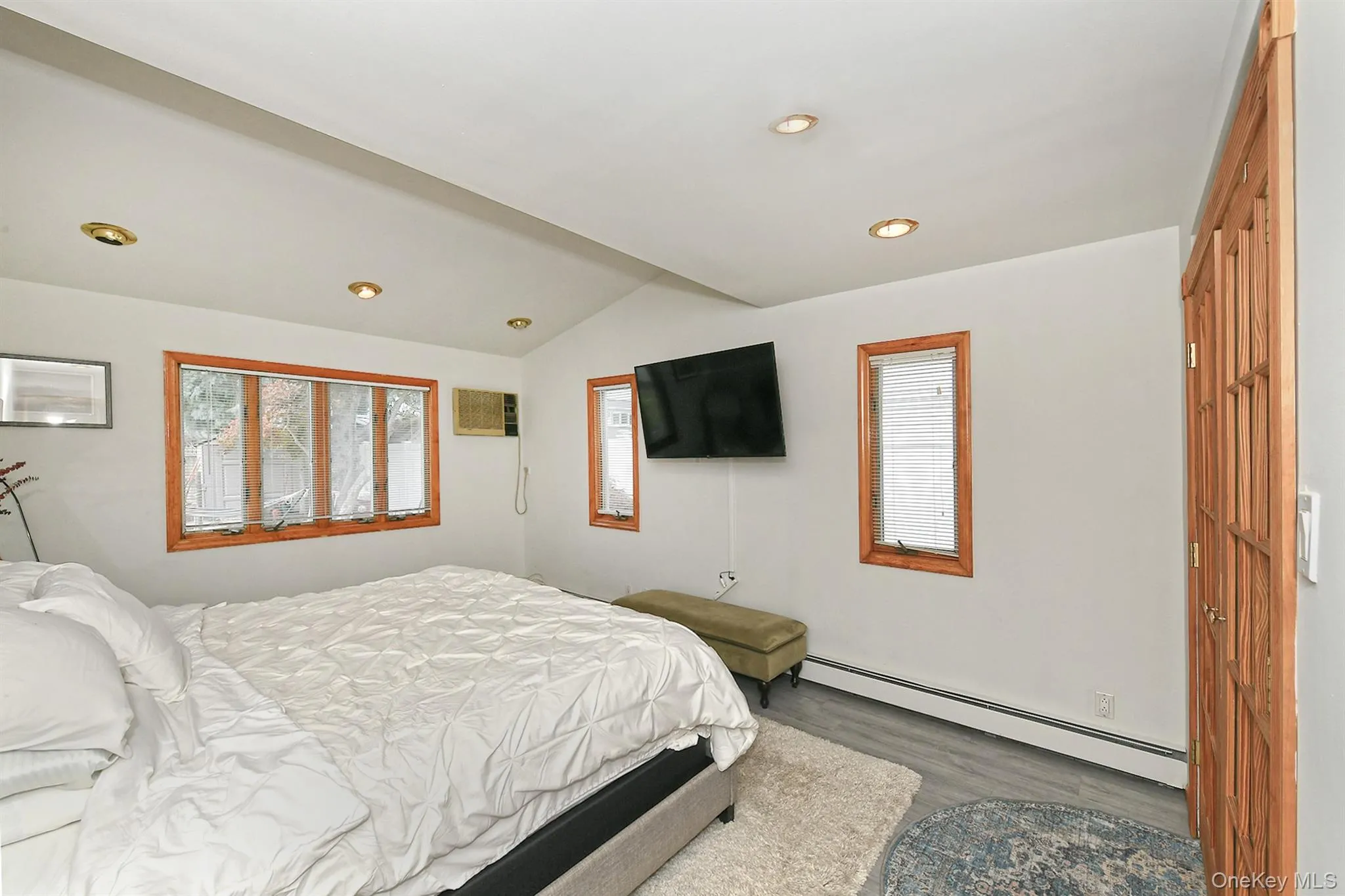 18 Wheelbarrow Lane, Hempstead, NY, 5 Bedrooms Bedrooms, 8 Rooms Rooms,3 BathroomsBathrooms,Residential,For Rent,Wheelbarrow,0,1024051 18 Wheelbarrow Lane, Hempstead, NY, 5 Bedrooms Bedrooms, 8 Rooms Rooms,3 BathroomsBathrooms,Residential,For Rent,Wheelbarrow,0,1024051