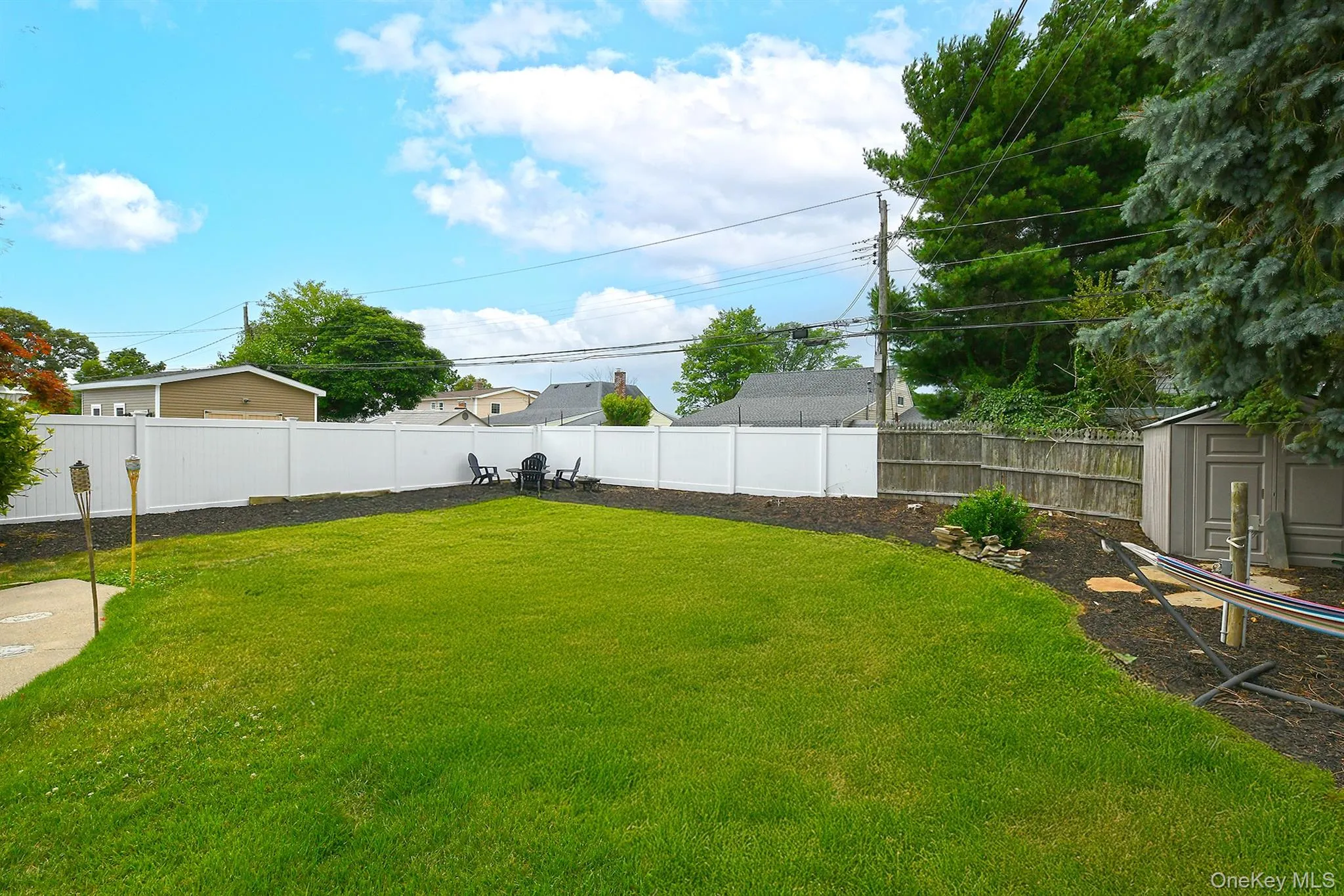 18 Wheelbarrow Lane, Hempstead, NY, 5 Bedrooms Bedrooms, 8 Rooms Rooms,3 BathroomsBathrooms,Residential,For Rent,Wheelbarrow,0,1024051 18 Wheelbarrow Lane, Hempstead, NY, 5 Bedrooms Bedrooms, 8 Rooms Rooms,3 BathroomsBathrooms,Residential,For Rent,Wheelbarrow,0,1024051