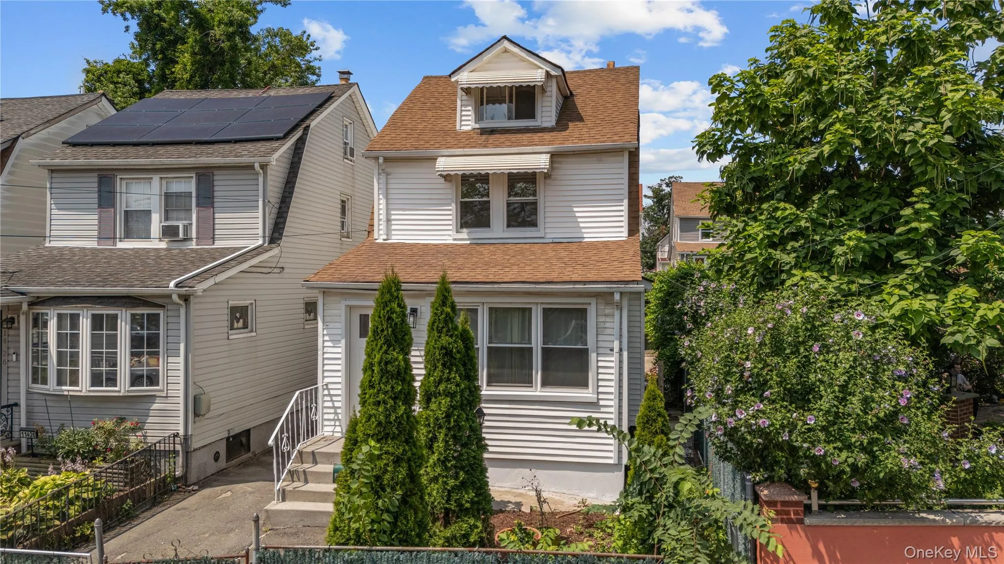 11422 212th Street, New York, NY, 4 Bedrooms Bedrooms, 7 Rooms Rooms,2 BathroomsBathrooms,Residential,For Rent,212th,0,1024052 11422 212th Street, New York, NY, 4 Bedrooms Bedrooms, 7 Rooms Rooms,2 BathroomsBathrooms,Residential,For Rent,212th,0,1024052