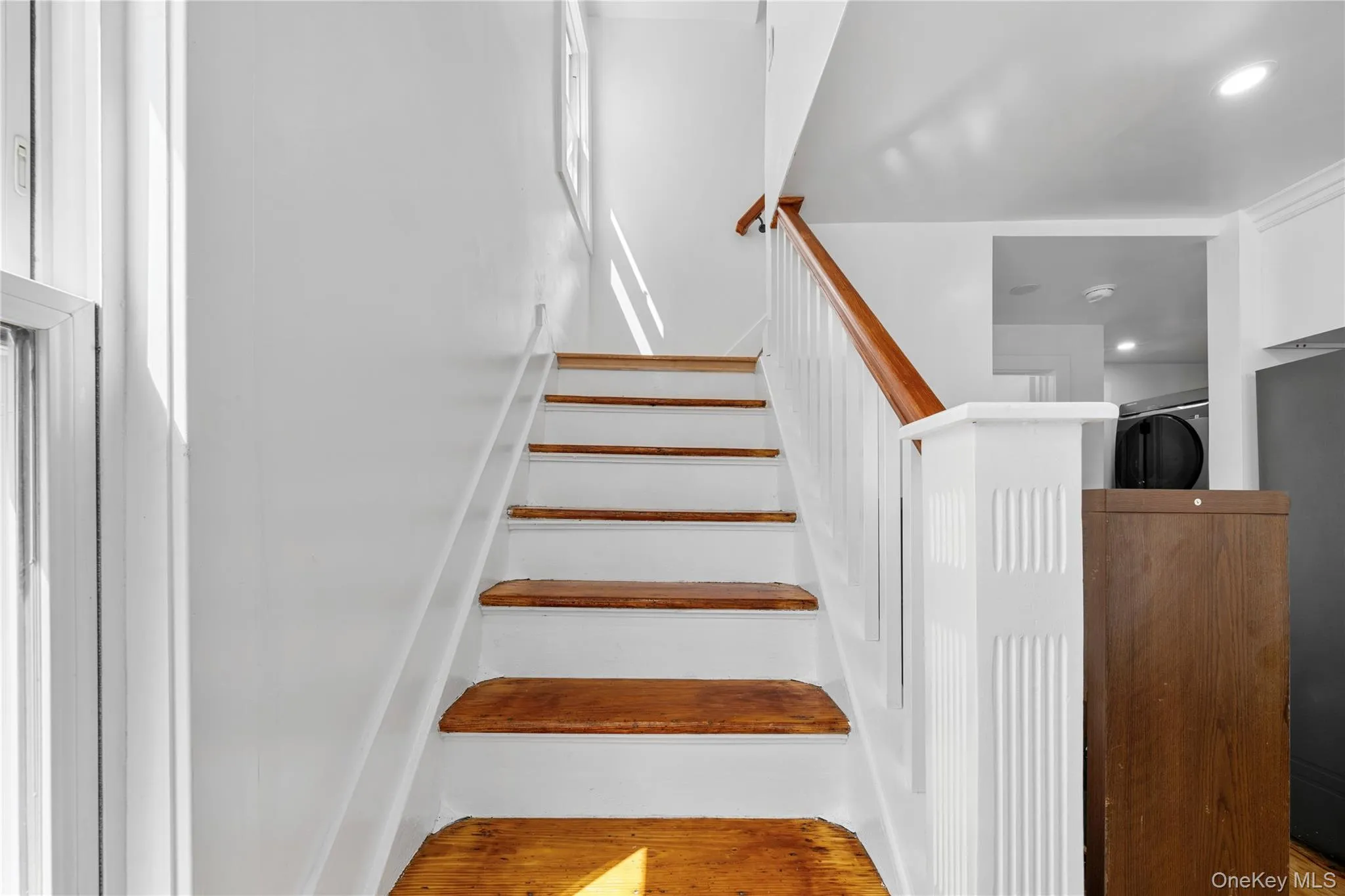 11422 212th Street, New York, NY, 4 Bedrooms Bedrooms, 7 Rooms Rooms,2 BathroomsBathrooms,Residential,For Rent,212th,0,1024052 11422 212th Street, New York, NY, 4 Bedrooms Bedrooms, 7 Rooms Rooms,2 BathroomsBathrooms,Residential,For Rent,212th,0,1024052