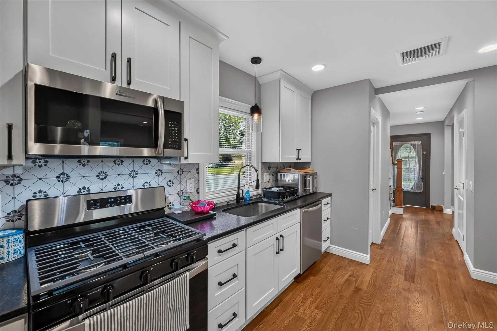 11 Harrison Street, Haverstraw, NY, 3 Bedrooms Bedrooms, 8 Rooms Rooms,2 BathroomsBathrooms,Residential,For Rent,Harrison,0,1024053 11 Harrison Street, Haverstraw, NY, 3 Bedrooms Bedrooms, 8 Rooms Rooms,2 BathroomsBathrooms,Residential,For Rent,Harrison,0,1024053