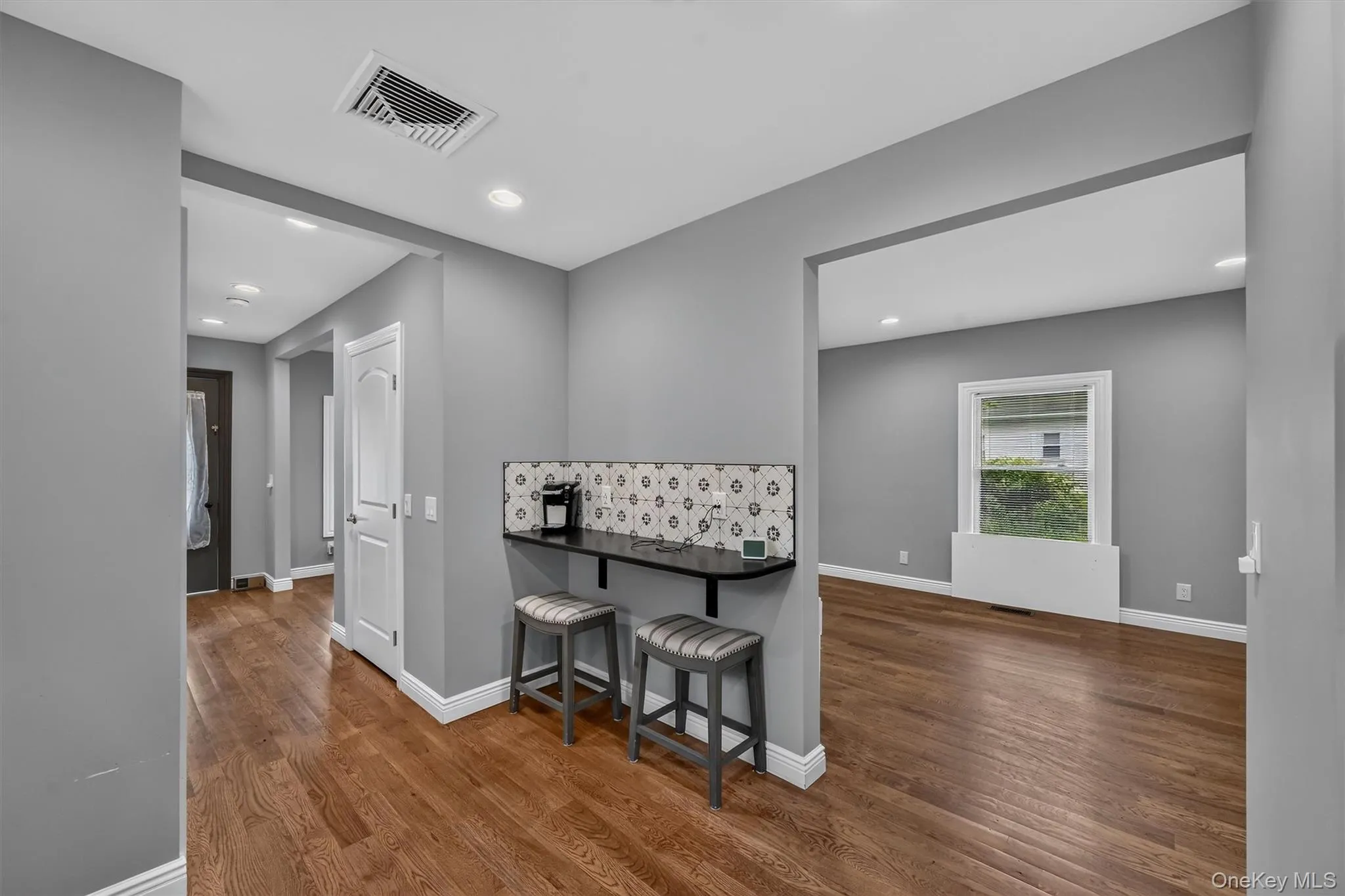 11 Harrison Street, Haverstraw, NY, 3 Bedrooms Bedrooms, 8 Rooms Rooms,2 BathroomsBathrooms,Residential,For Rent,Harrison,0,1024053 11 Harrison Street, Haverstraw, NY, 3 Bedrooms Bedrooms, 8 Rooms Rooms,2 BathroomsBathrooms,Residential,For Rent,Harrison,0,1024053