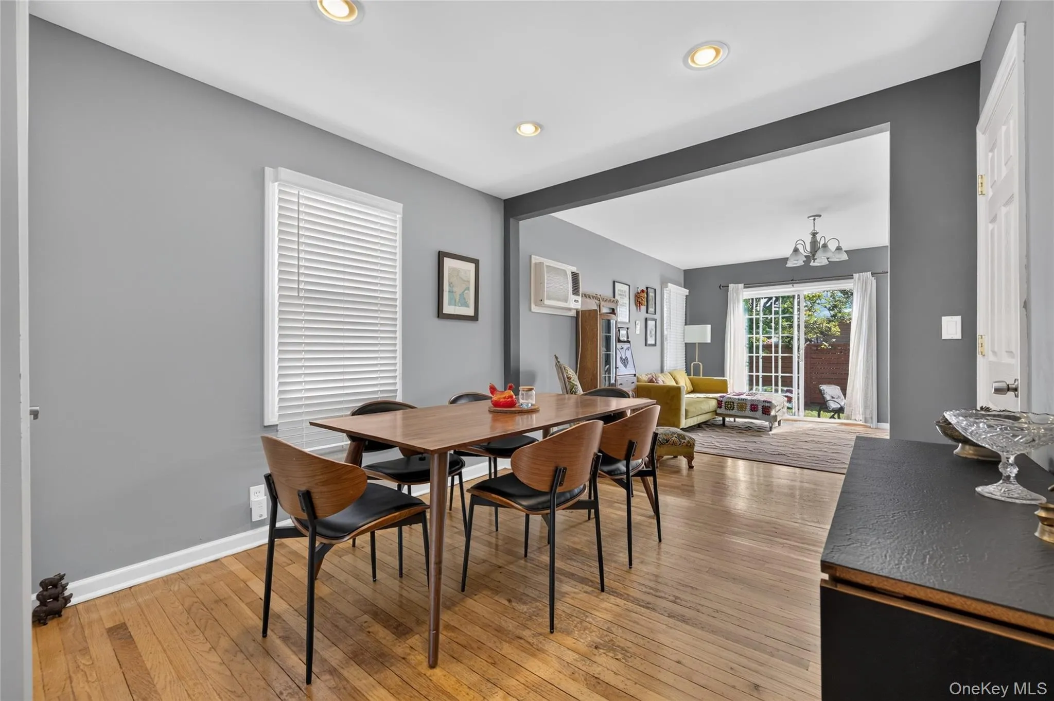 120 Bert Avenue, North Hempstead, NY, 4 Bedrooms Bedrooms, 8 Rooms Rooms,2 BathroomsBathrooms,Residential,For Rent,Bert,0,1024054 120 Bert Avenue, North Hempstead, NY, 4 Bedrooms Bedrooms, 8 Rooms Rooms,2 BathroomsBathrooms,Residential,For Rent,Bert,0,1024054