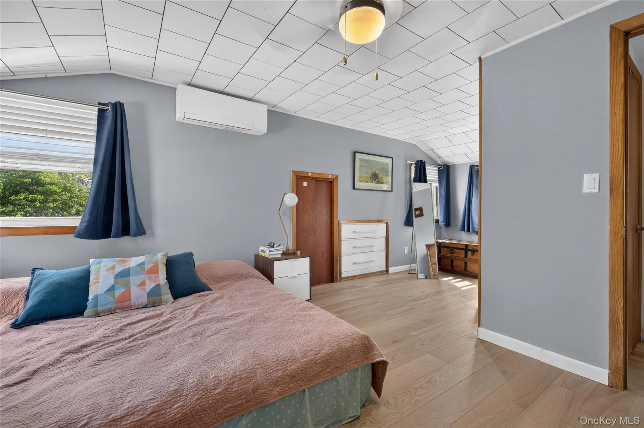 120 Bert Avenue, North Hempstead, NY, 4 Bedrooms Bedrooms, 8 Rooms Rooms,2 BathroomsBathrooms,Residential,For Rent,Bert,0,1024054 120 Bert Avenue, North Hempstead, NY, 4 Bedrooms Bedrooms, 8 Rooms Rooms,2 BathroomsBathrooms,Residential,For Rent,Bert,0,1024054