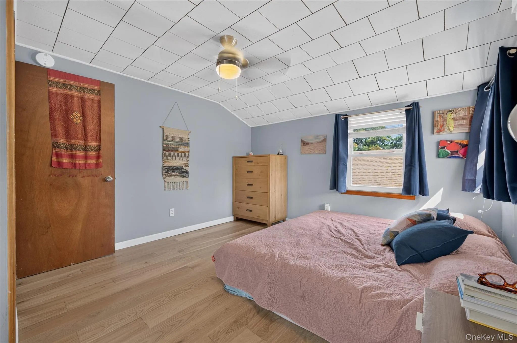 120 Bert Avenue, North Hempstead, NY, 4 Bedrooms Bedrooms, 8 Rooms Rooms,2 BathroomsBathrooms,Residential,For Rent,Bert,0,1024054 120 Bert Avenue, North Hempstead, NY, 4 Bedrooms Bedrooms, 8 Rooms Rooms,2 BathroomsBathrooms,Residential,For Rent,Bert,0,1024054
