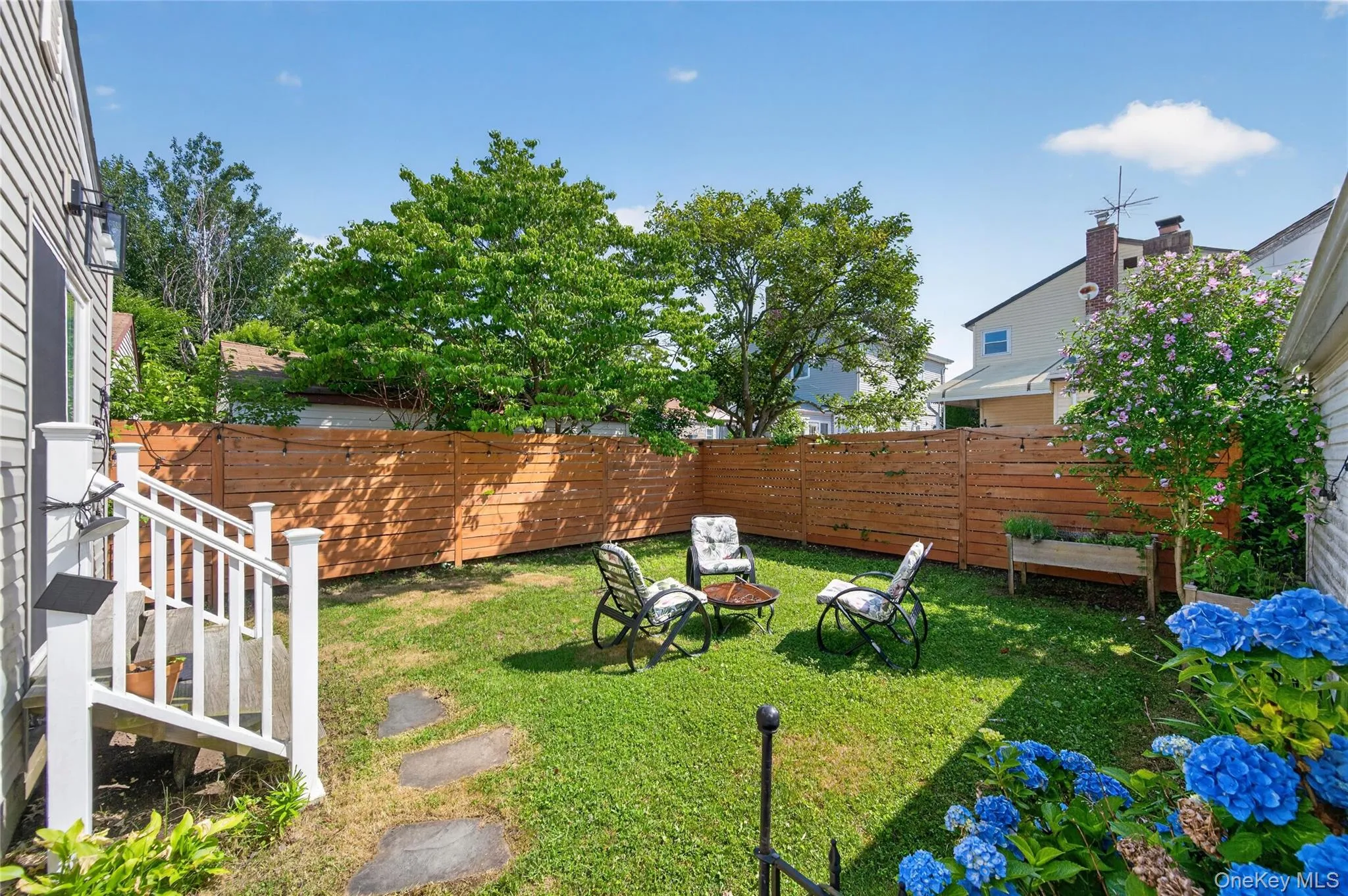 120 Bert Avenue, North Hempstead, NY, 4 Bedrooms Bedrooms, 8 Rooms Rooms,2 BathroomsBathrooms,Residential,For Rent,Bert,0,1024054 120 Bert Avenue, North Hempstead, NY, 4 Bedrooms Bedrooms, 8 Rooms Rooms,2 BathroomsBathrooms,Residential,For Rent,Bert,0,1024054