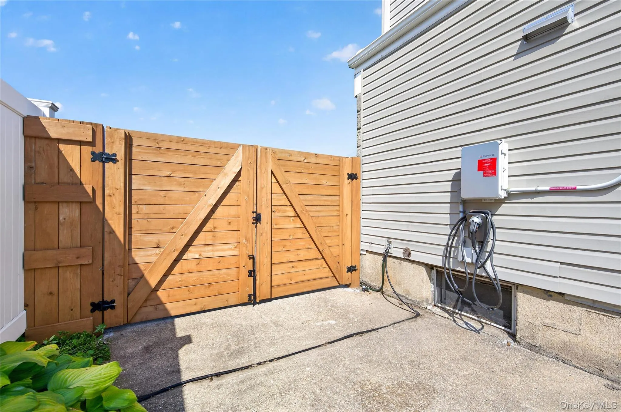 120 Bert Avenue, North Hempstead, NY, 4 Bedrooms Bedrooms, 8 Rooms Rooms,2 BathroomsBathrooms,Residential,For Rent,Bert,0,1024054 120 Bert Avenue, North Hempstead, NY, 4 Bedrooms Bedrooms, 8 Rooms Rooms,2 BathroomsBathrooms,Residential,For Rent,Bert,0,1024054