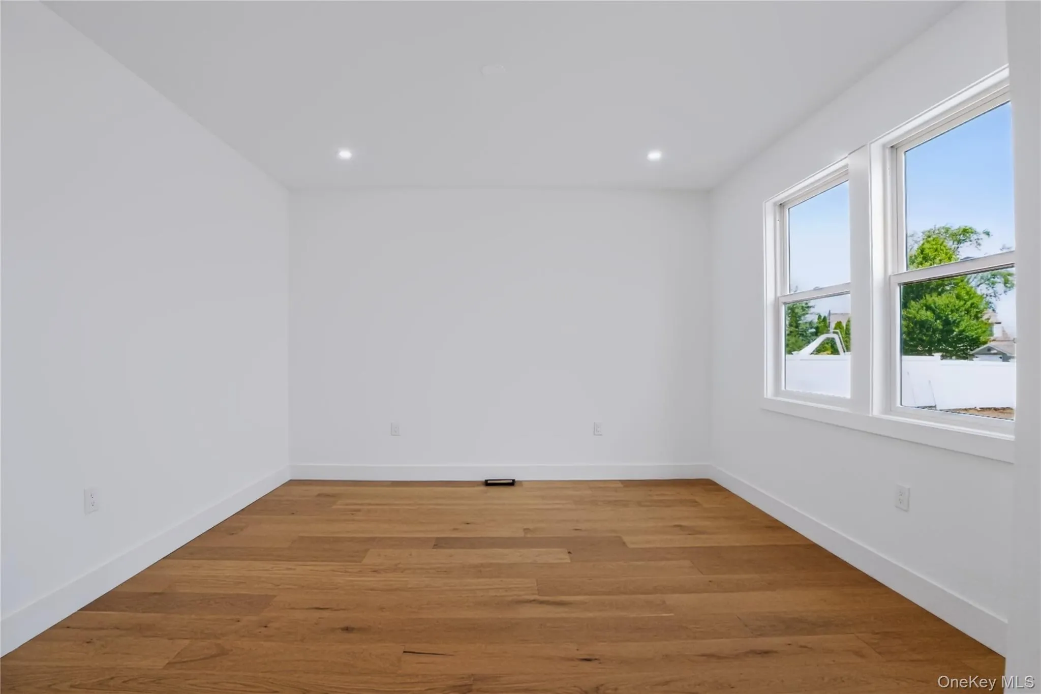 45 Glade Lane, Hempstead, NY, 5 Bedrooms Bedrooms, 8 Rooms Rooms,4 BathroomsBathrooms,Residential,For Rent,Glade,0,1024065 45 Glade Lane, Hempstead, NY, 5 Bedrooms Bedrooms, 8 Rooms Rooms,4 BathroomsBathrooms,Residential,For Rent,Glade,0,1024065