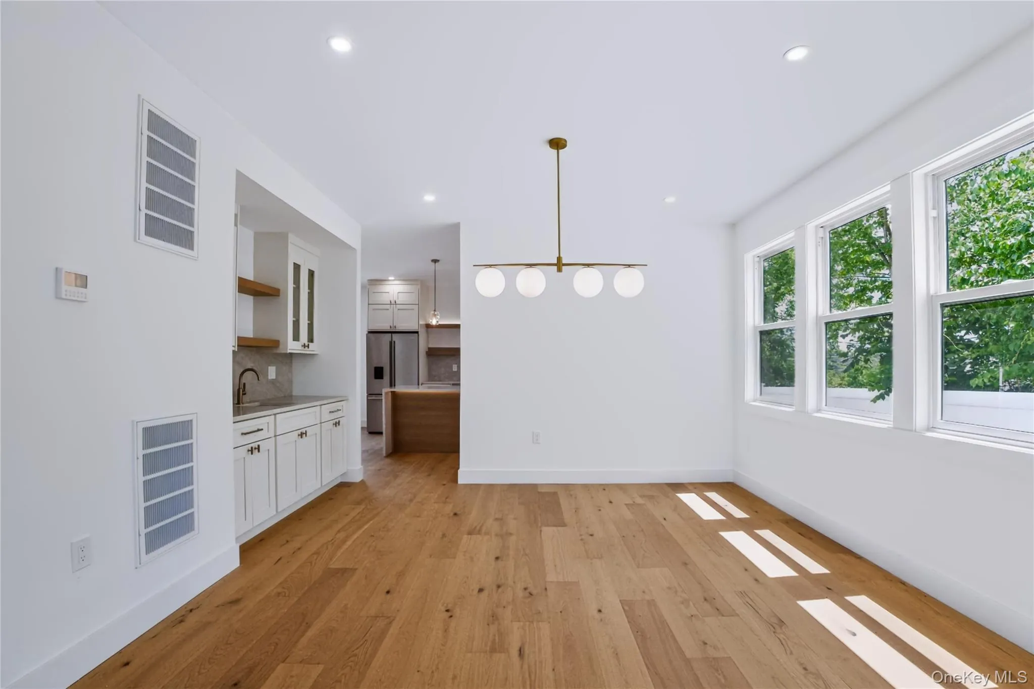 45 Glade Lane, Hempstead, NY, 5 Bedrooms Bedrooms, 8 Rooms Rooms,4 BathroomsBathrooms,Residential,For Rent,Glade,0,1024065 45 Glade Lane, Hempstead, NY, 5 Bedrooms Bedrooms, 8 Rooms Rooms,4 BathroomsBathrooms,Residential,For Rent,Glade,0,1024065