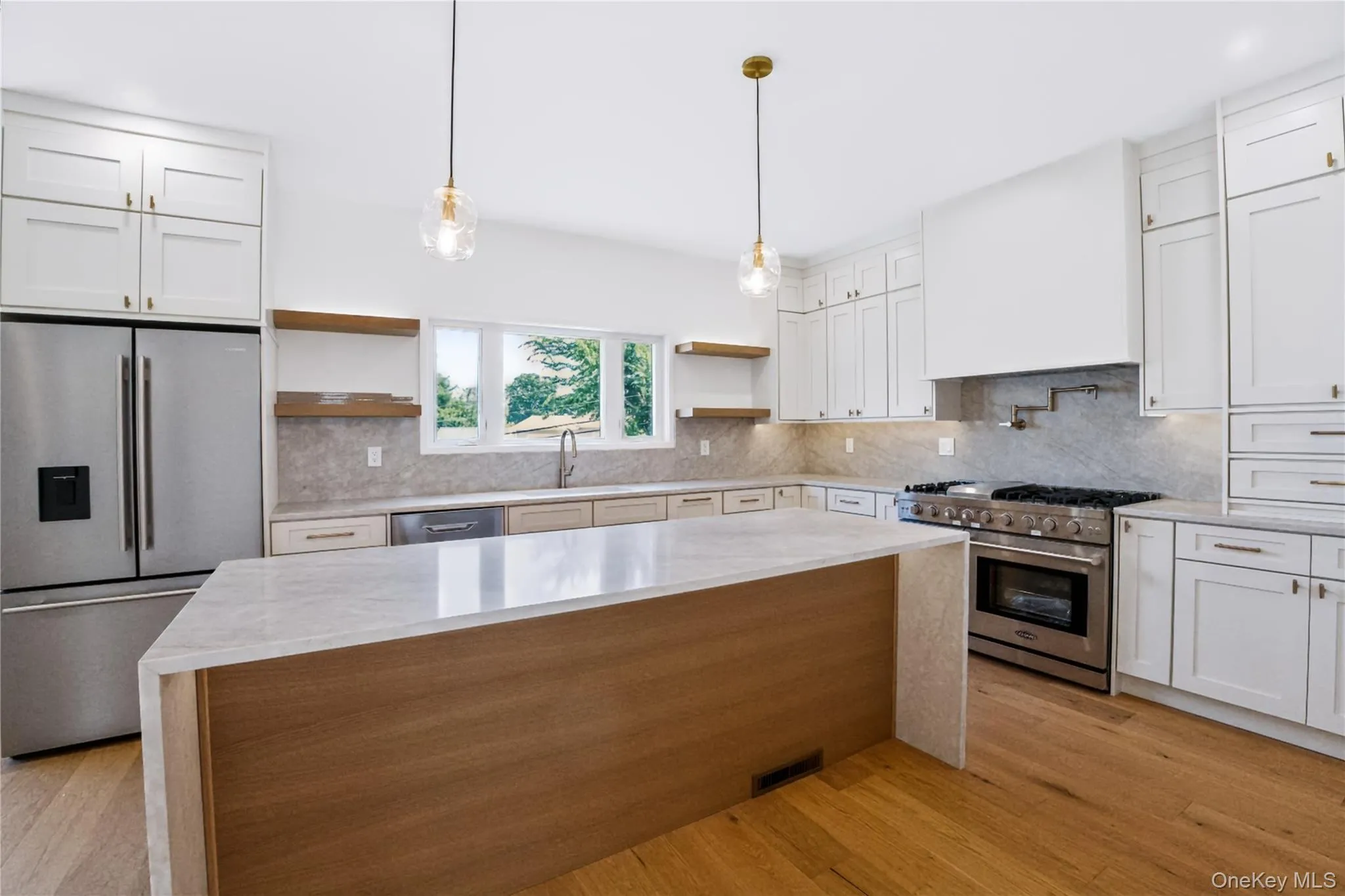 45 Glade Lane, Hempstead, NY, 5 Bedrooms Bedrooms, 8 Rooms Rooms,4 BathroomsBathrooms,Residential,For Rent,Glade,0,1024065 45 Glade Lane, Hempstead, NY, 5 Bedrooms Bedrooms, 8 Rooms Rooms,4 BathroomsBathrooms,Residential,For Rent,Glade,0,1024065