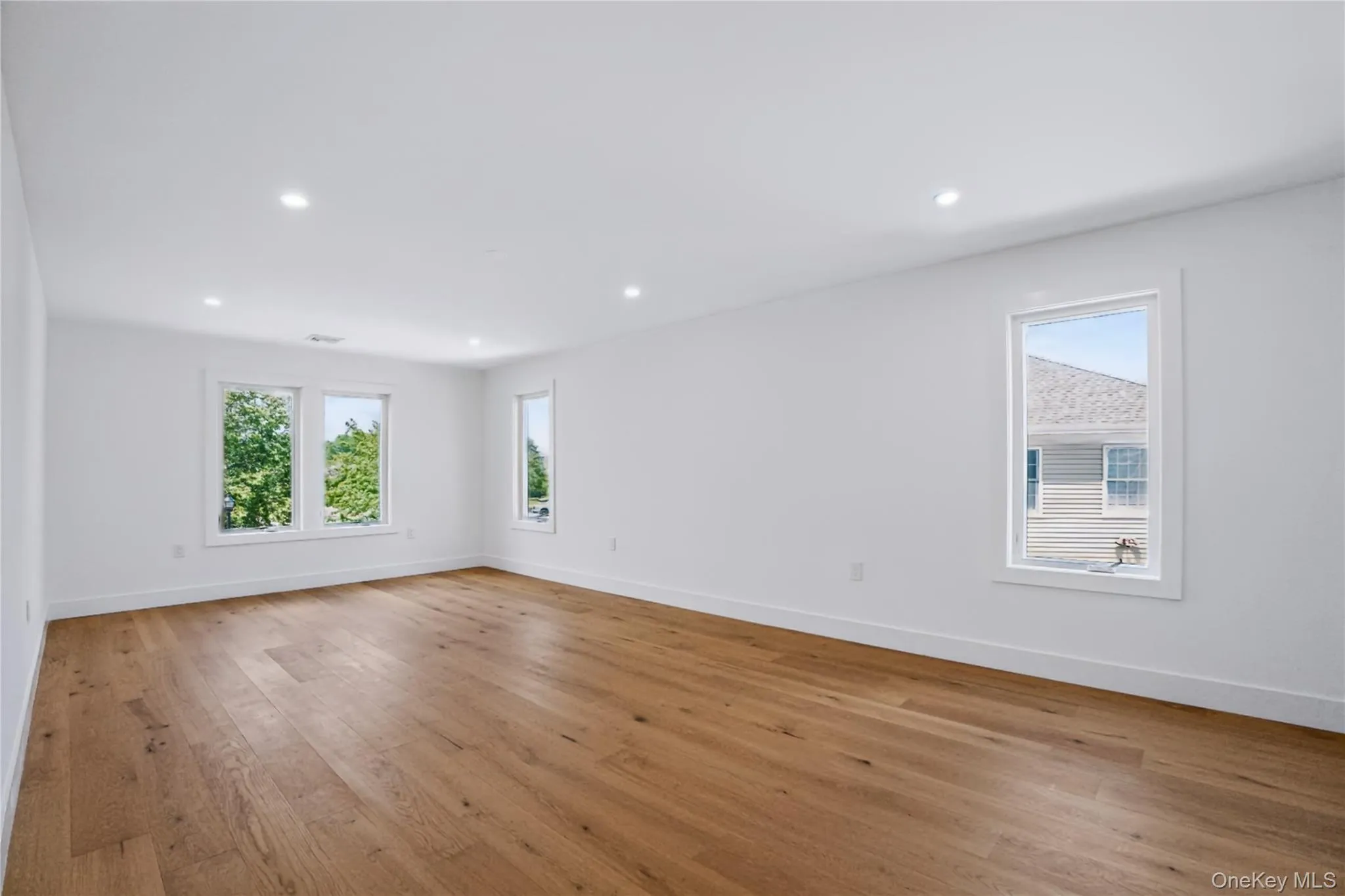 45 Glade Lane, Hempstead, NY, 5 Bedrooms Bedrooms, 8 Rooms Rooms,4 BathroomsBathrooms,Residential,For Rent,Glade,0,1024065 45 Glade Lane, Hempstead, NY, 5 Bedrooms Bedrooms, 8 Rooms Rooms,4 BathroomsBathrooms,Residential,For Rent,Glade,0,1024065